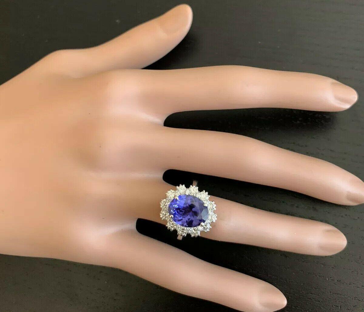 6.30 Carat Natural Very Nice Looking Tanzanite and Diamond 14K Solid White Gold In New Condition For Sale In Los Angeles, CA