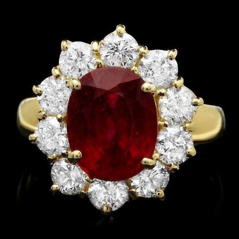 6.30 Carats Red Ruby and Natural Diamond 14k Solid Yellow Gold Ring In New Condition For Sale In Los Angeles, CA