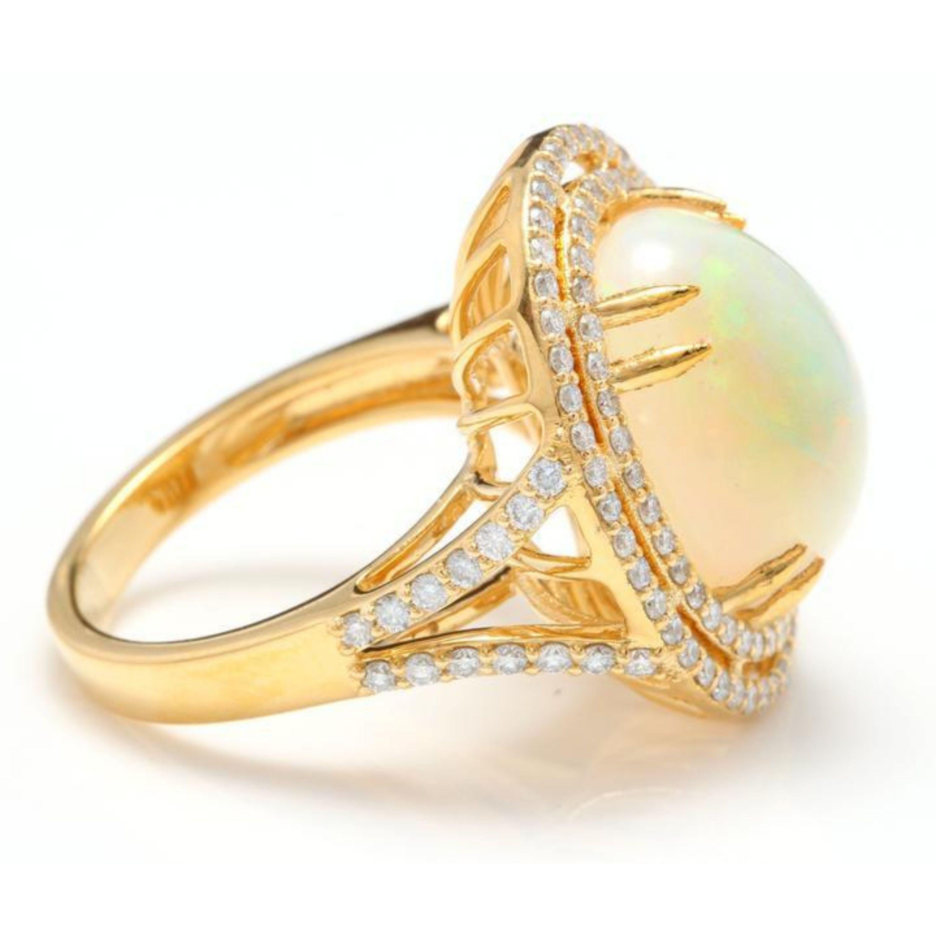 Mixed Cut 6.30 Ct Natural Impressive Ethiopian Opal and Diamond 14K Solid Yellow Gold Ring For Sale