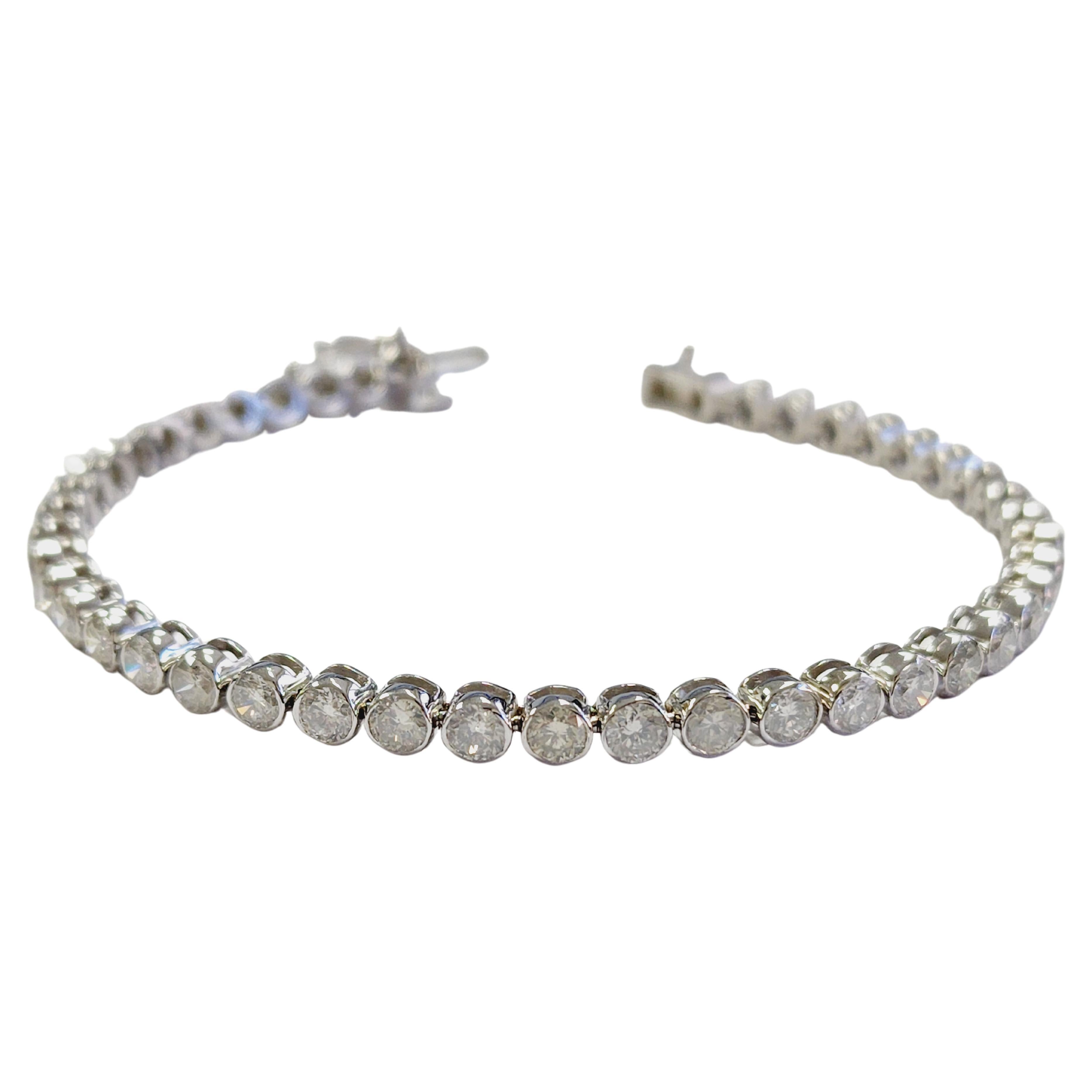 Bracelet tennis tube à lunette ronde de 6,30 Ctw en or blanc 14K