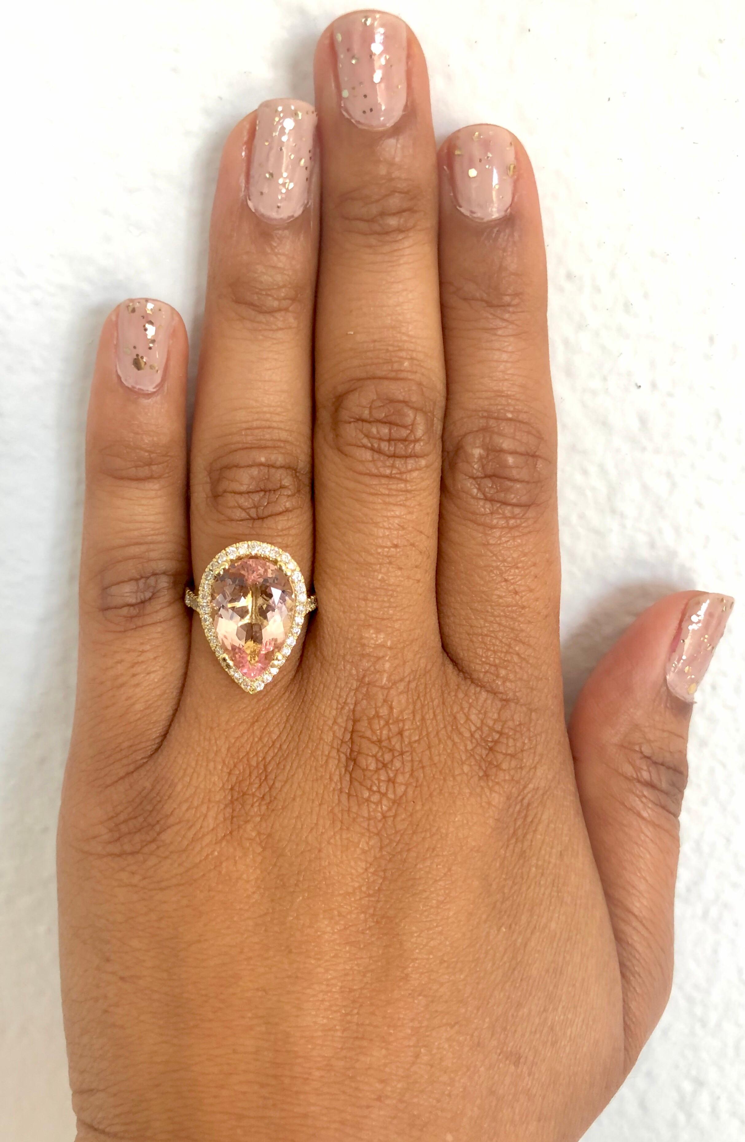 6.31 Carat Morganite Diamond Yellow Gold Cocktail Ring In New Condition For Sale In Los Angeles, CA