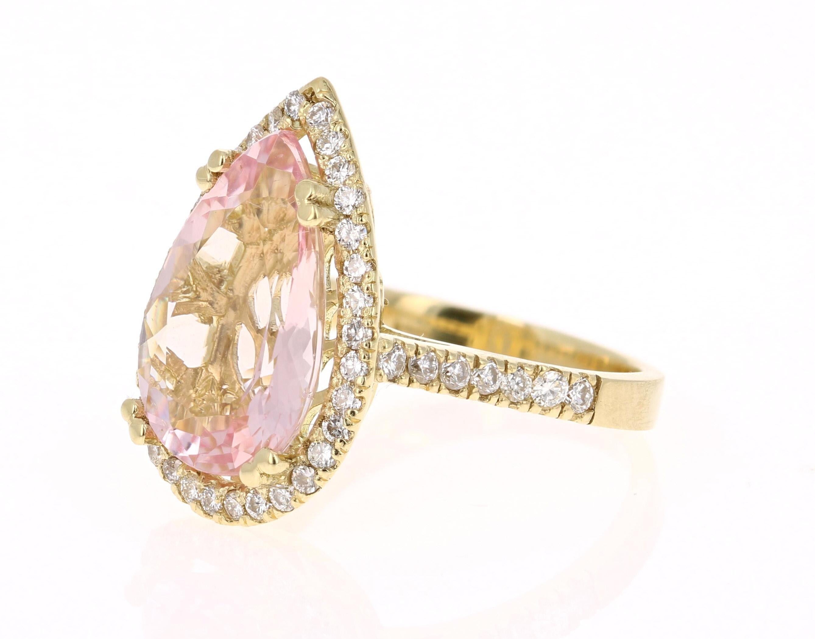 Contemporain Bague de cocktail en or jaune avec diamant et Morganite de 6,31 carats en vente