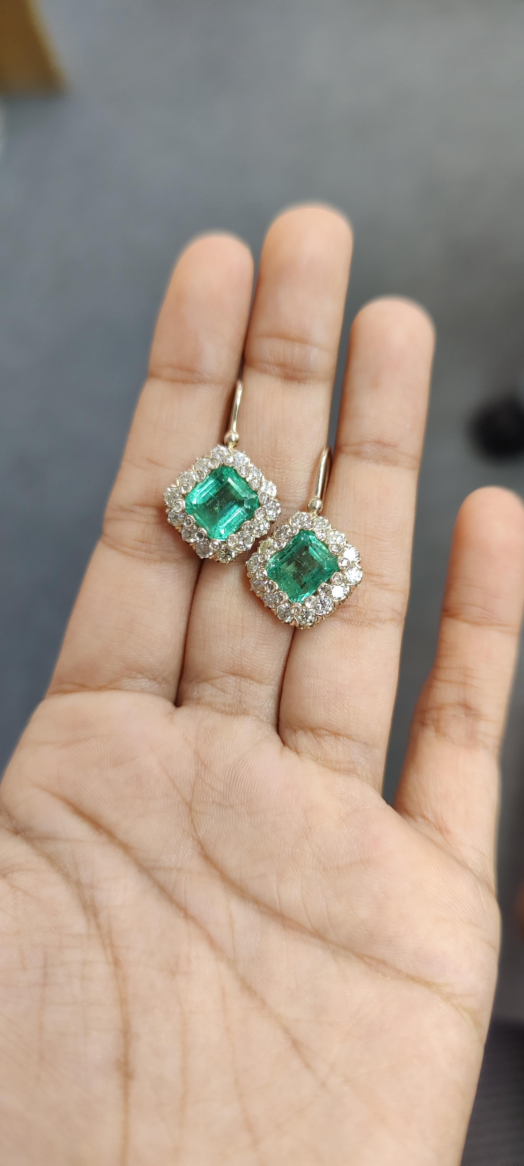 6.31 Carat Emerald Art Deco Style Earrings in 18K Gold For Sale 7