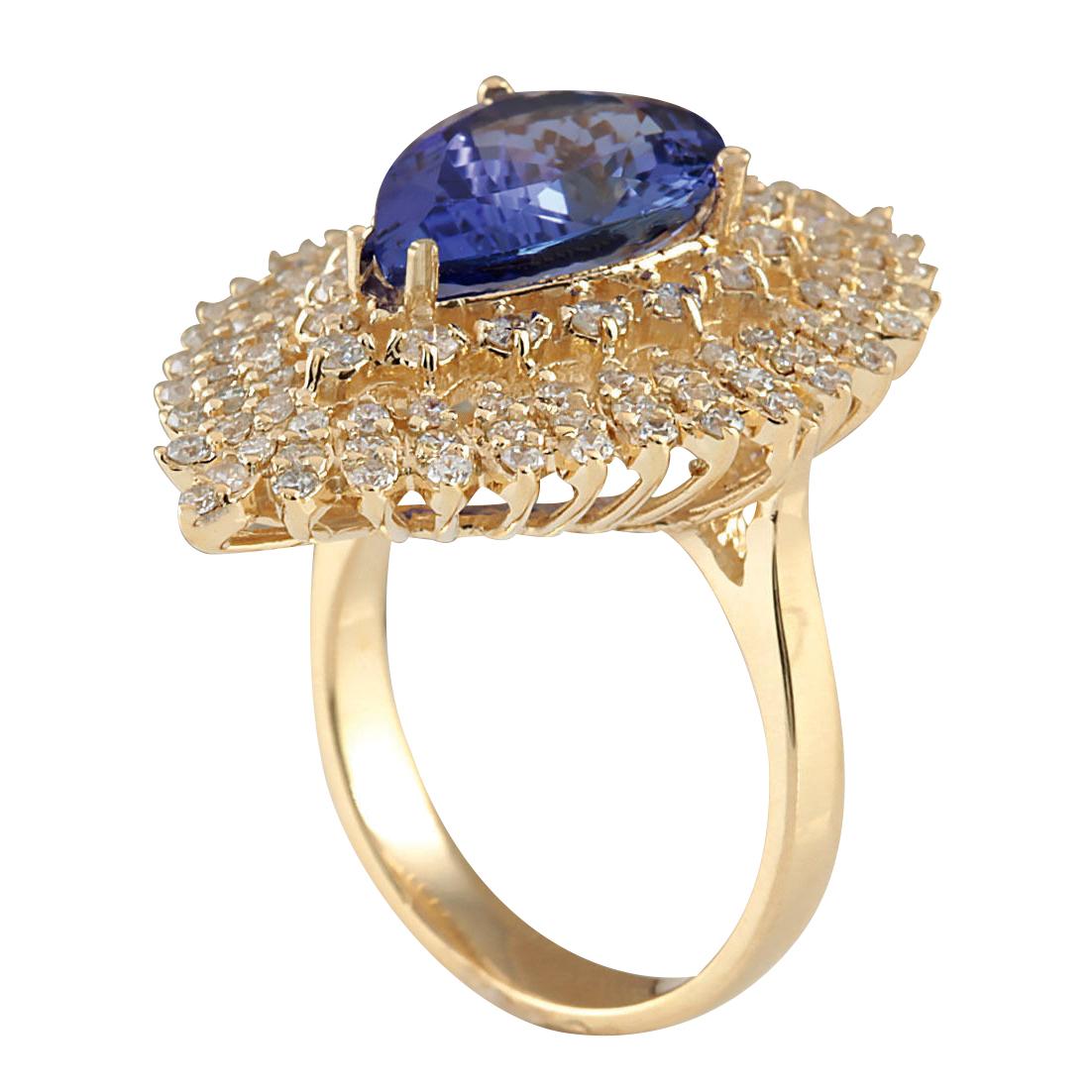 Modern Exquisite Natural Tanzanite Diamond Ring In 14 Karat Yellow Gold  For Sale