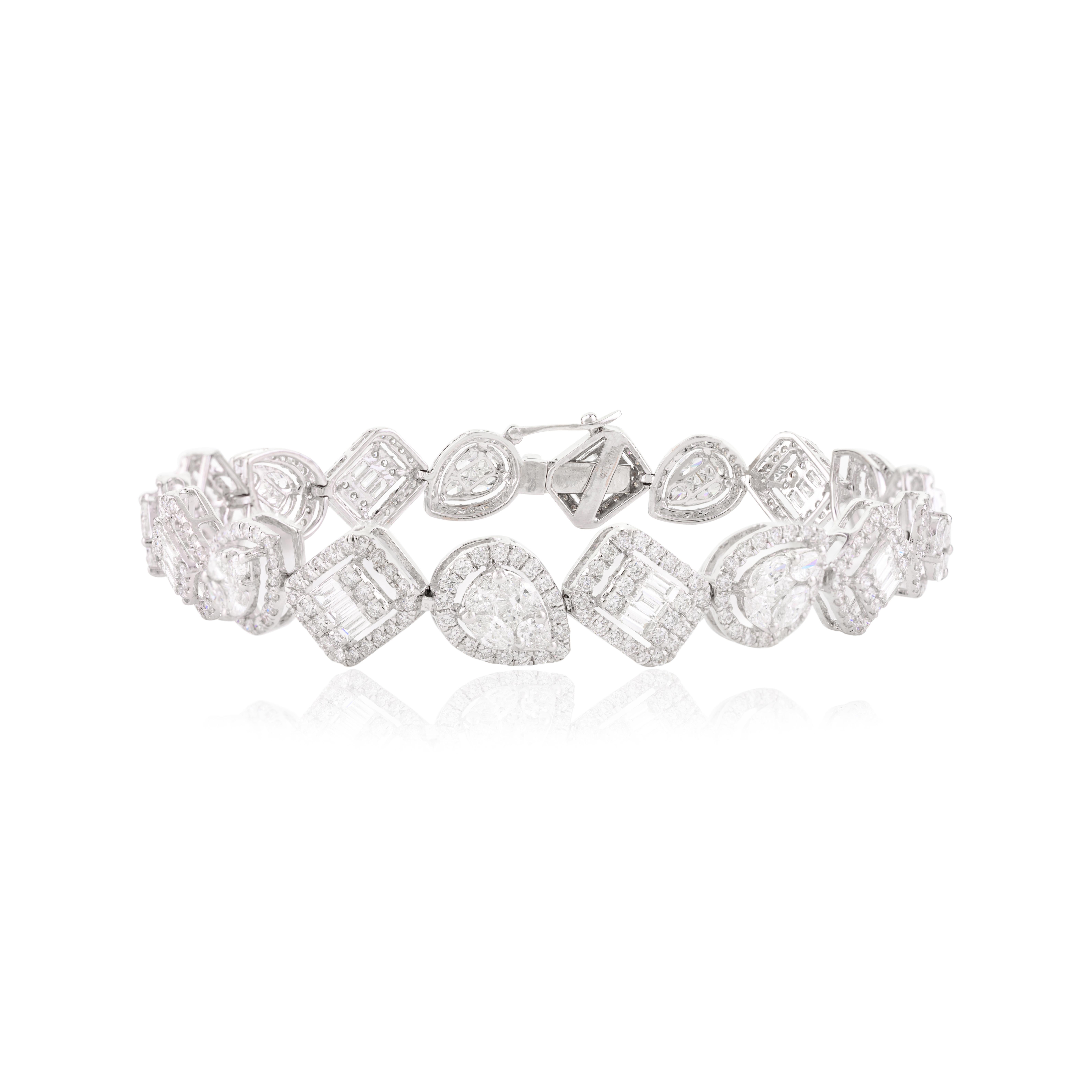 Pulsera de tenis con racimo de diamantes finos de 6,31 quilates para compromiso en oro blanco de 18 quilates en Nuevo estado para la venta en New York, NY