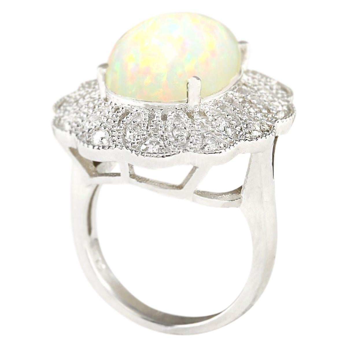 Opal-Diamantring aus 14 Karat Weißgold  (Ovalschliff) im Angebot
