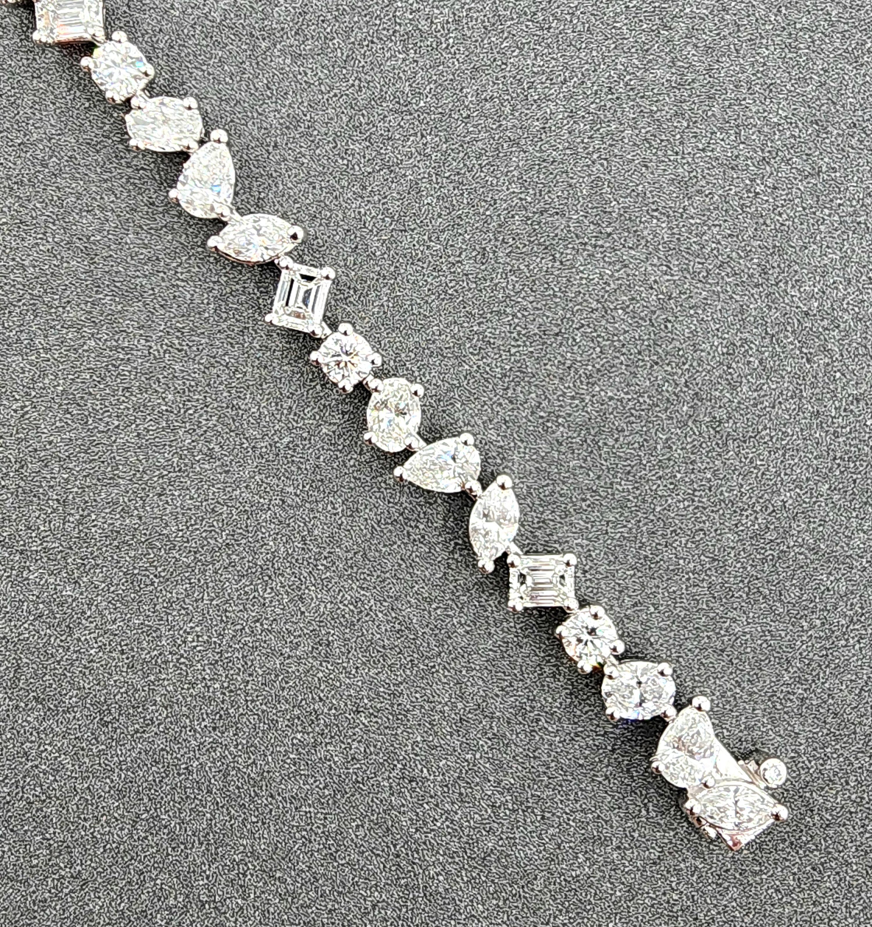 6.32 ct Mixed Shape Diamond Tennis Bracelet In New Condition For Sale In Chicago, IL