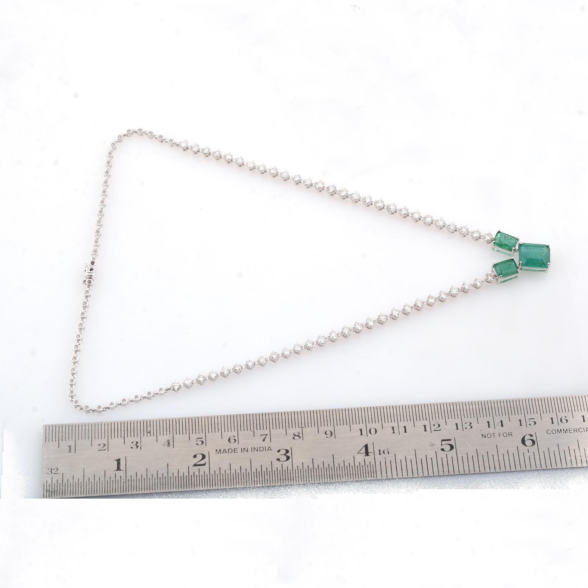 6,33 Karat sambischer Smaragd-Anhänger Halskette 5,00 Karat SI/H Diamant 18k Weißgold Damen im Angebot