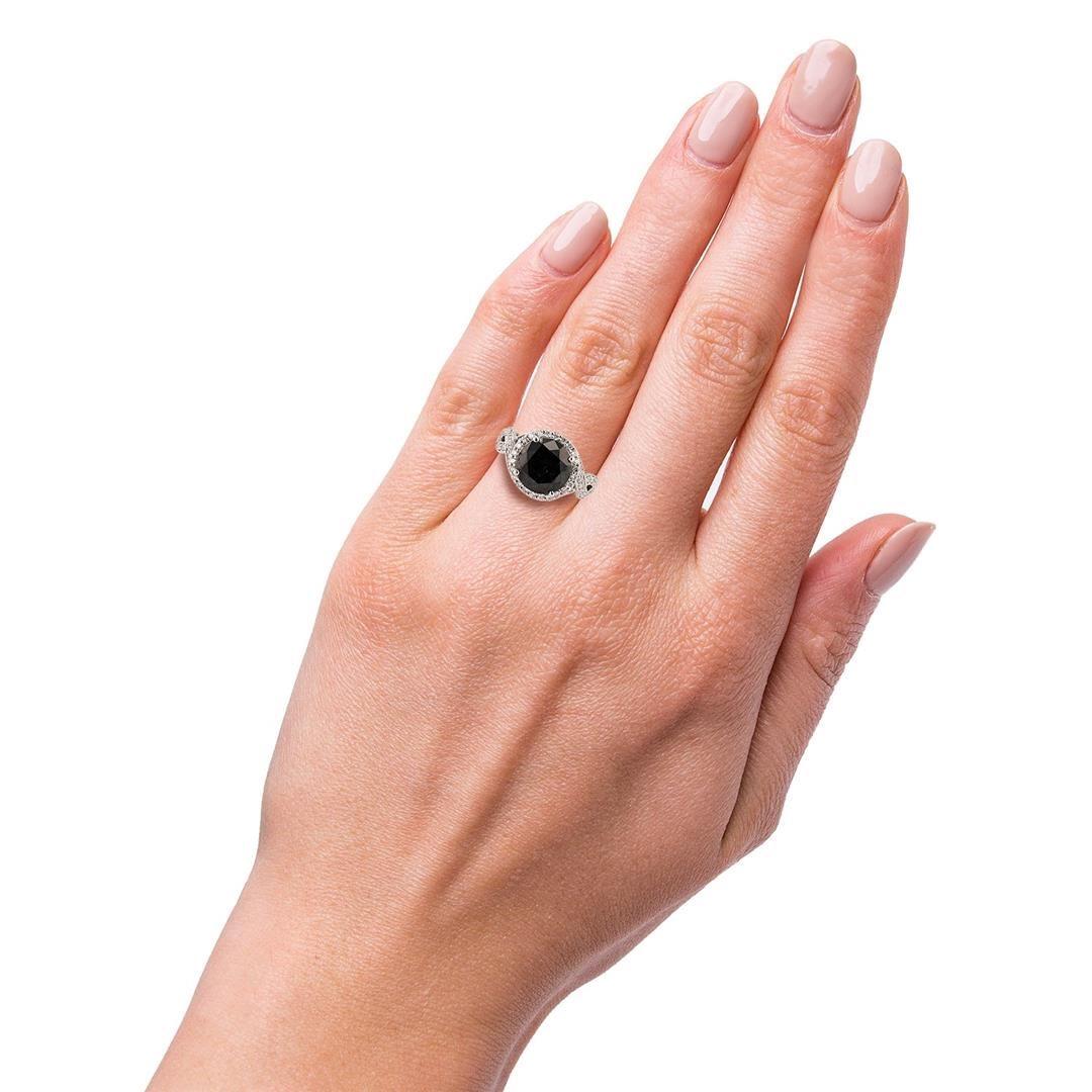 Ring aus 14 Karat Weißgold mit 6,33 Karat schwarzem Diamant im Zustand „Neu“ im Angebot in Montreux, VD
