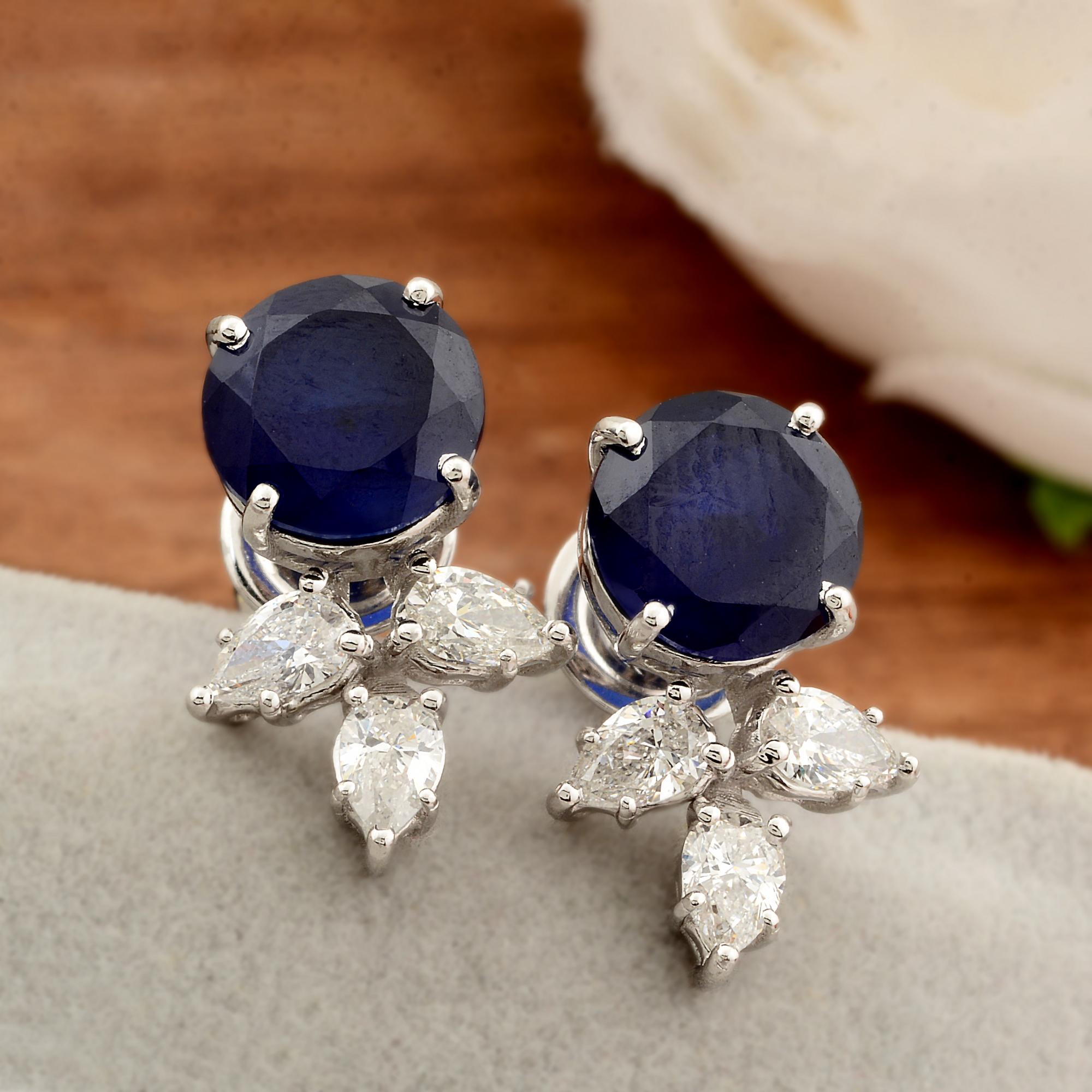 Donna Orecchini con diamante con zaffiro blu lavorato 6,33TCW Regalo in oro bianco 14k in vendita
