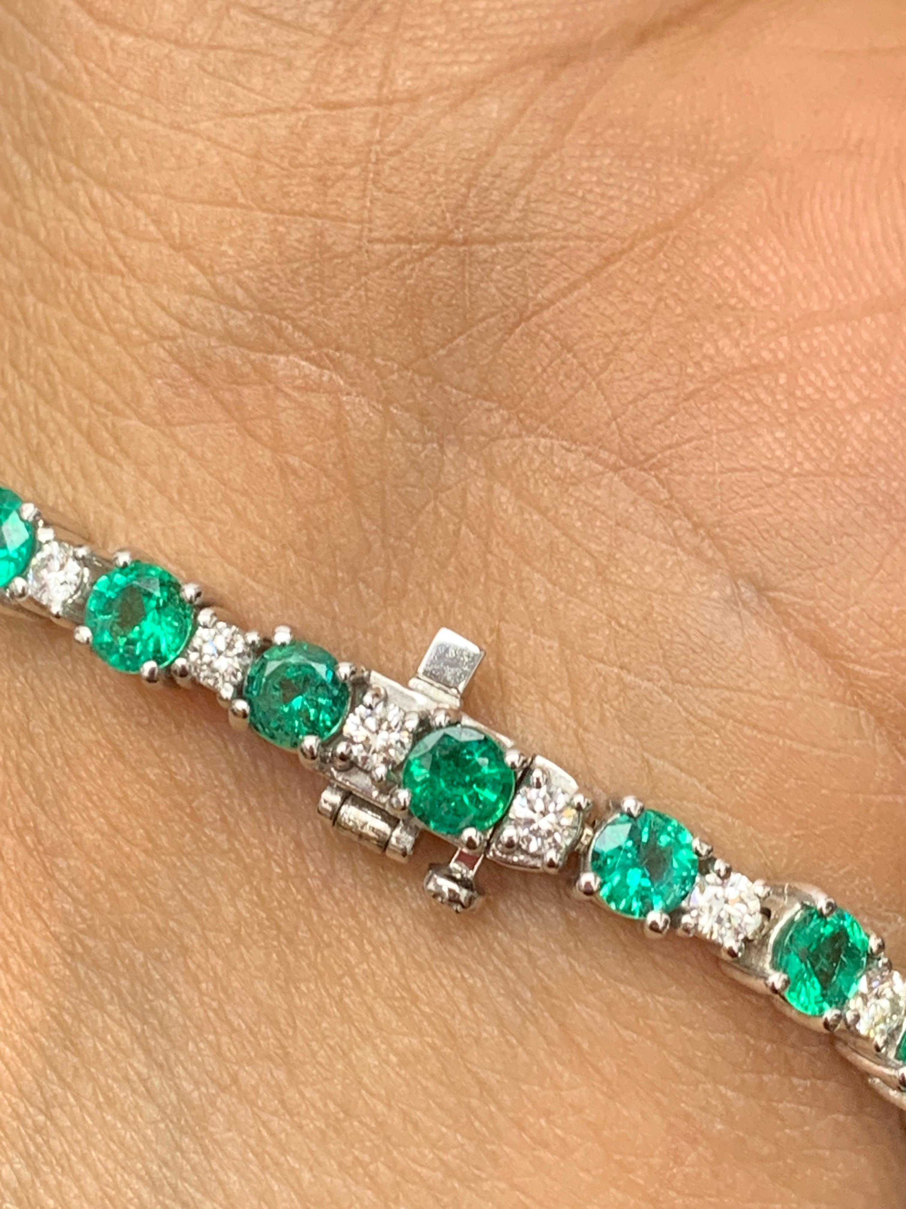 6.34 Carat Green Emerald and Diamond Tennis Bracelet in 14K White Gold For Sale 2