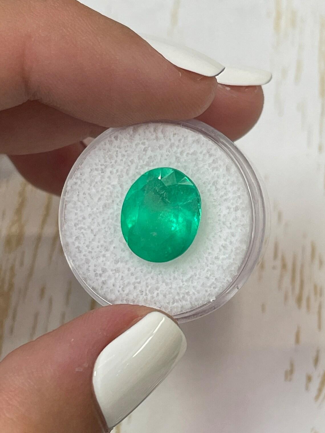Women's 6.35 Carat 13x11 Neon Green Colombian Emerald - Oval Cut  May Birthstone Gem For Sale