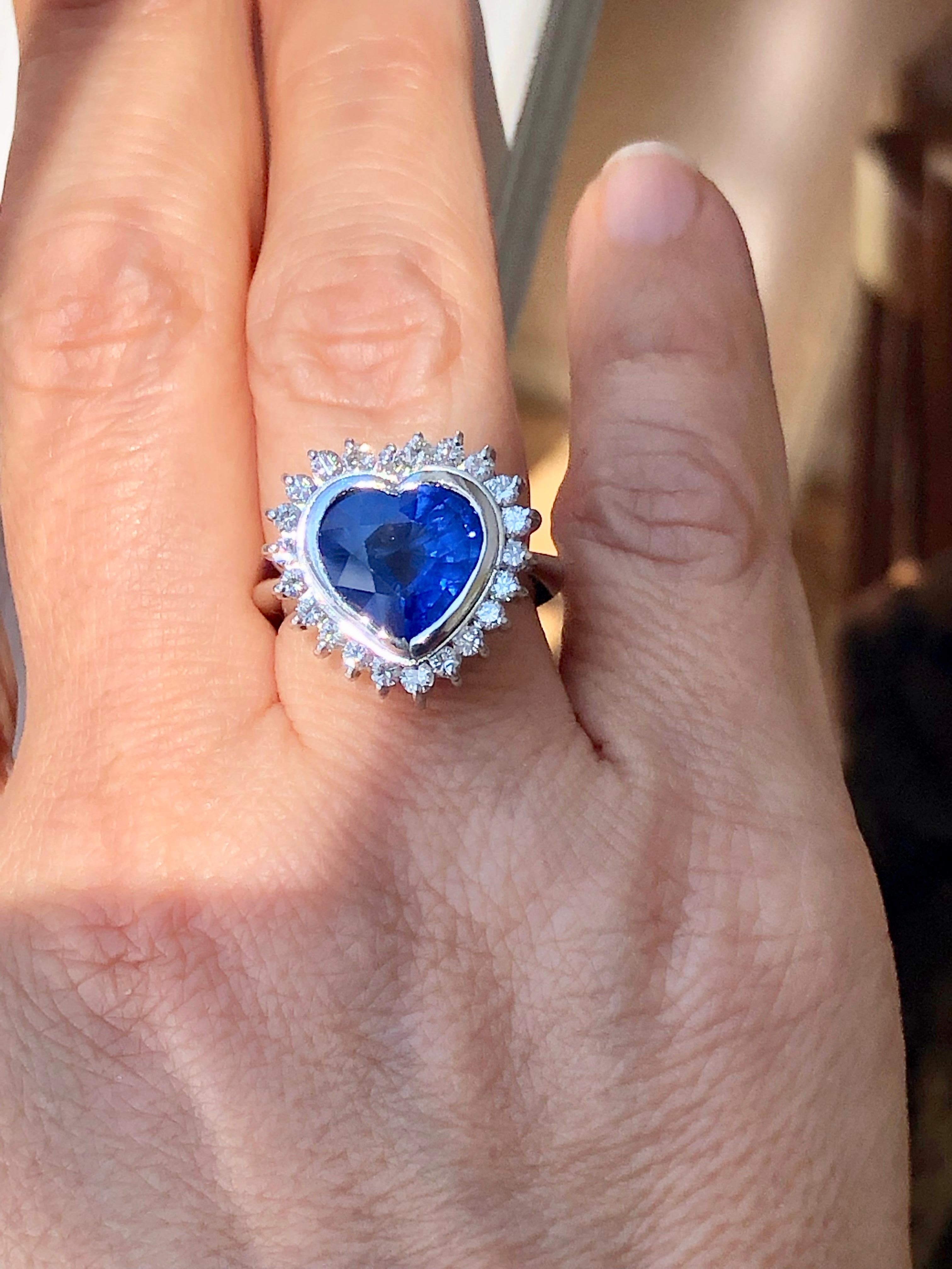 6.35 Carat Burma Heart Sapphire Diamond Engagement Ring 18K Gold /Certified For Sale 1