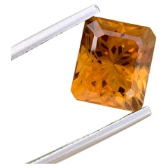 Pierre précieuse naturelle non sertie de 6,35 carats, taille fleur de citrine du Brésil 