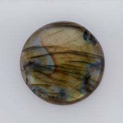 63.5 cts, Round labradorite cabochon