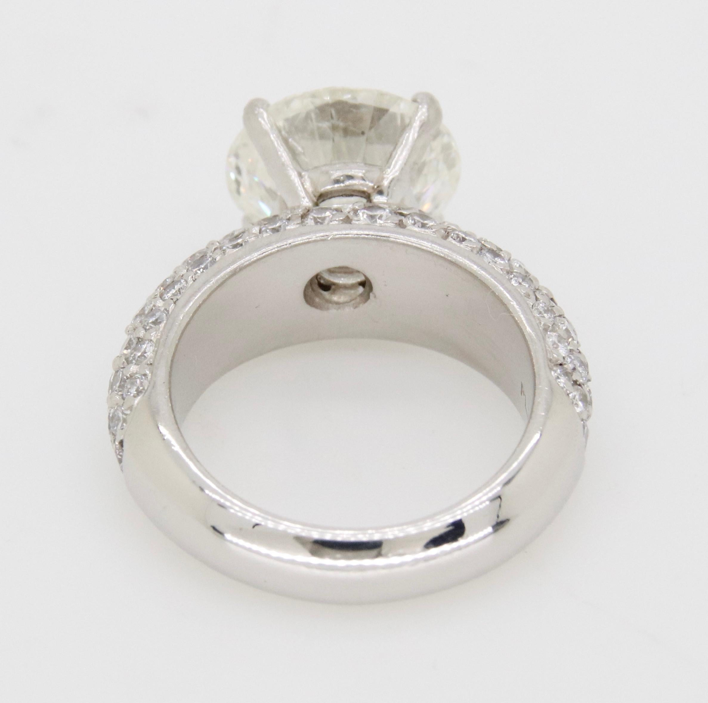 6,35CTW Diamantring aus Platin mit einem 4,55CT Star 129 Diamant in der Mitte 8