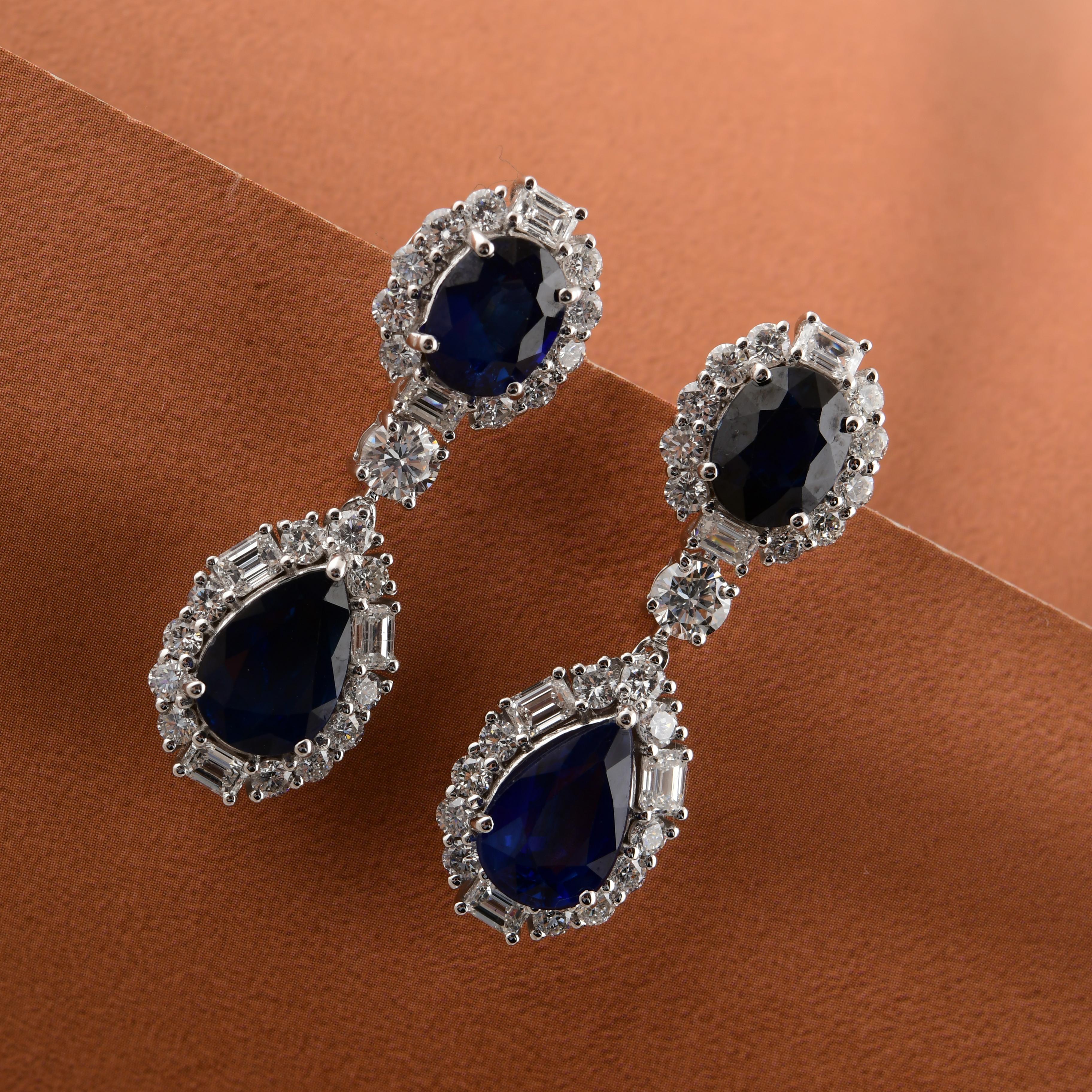 Modern 6.36 Carat Blue Sapphire 2.30 Carat SI/H Diamond Dangle Earrings 18 Karat White For Sale
