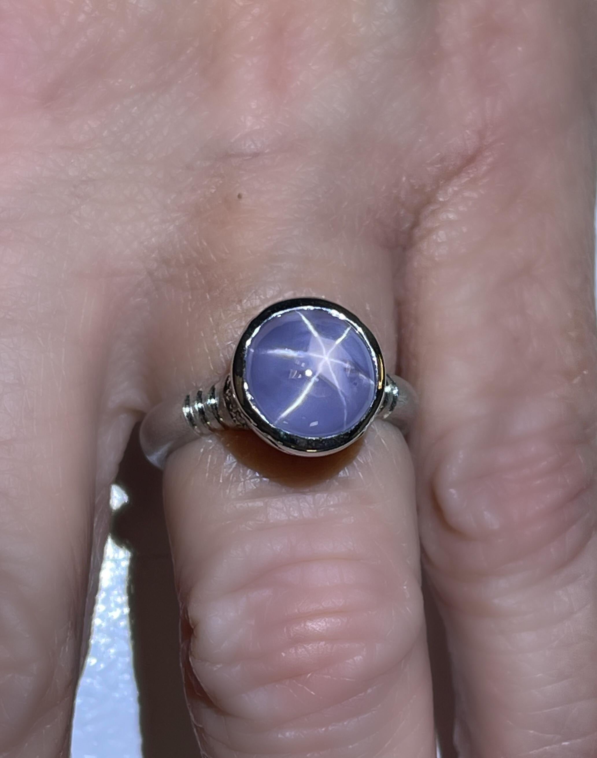 6.36 Carat Oval Silver Blue Star Sapphire Cabochon, Diamond, White Gold Ring 4