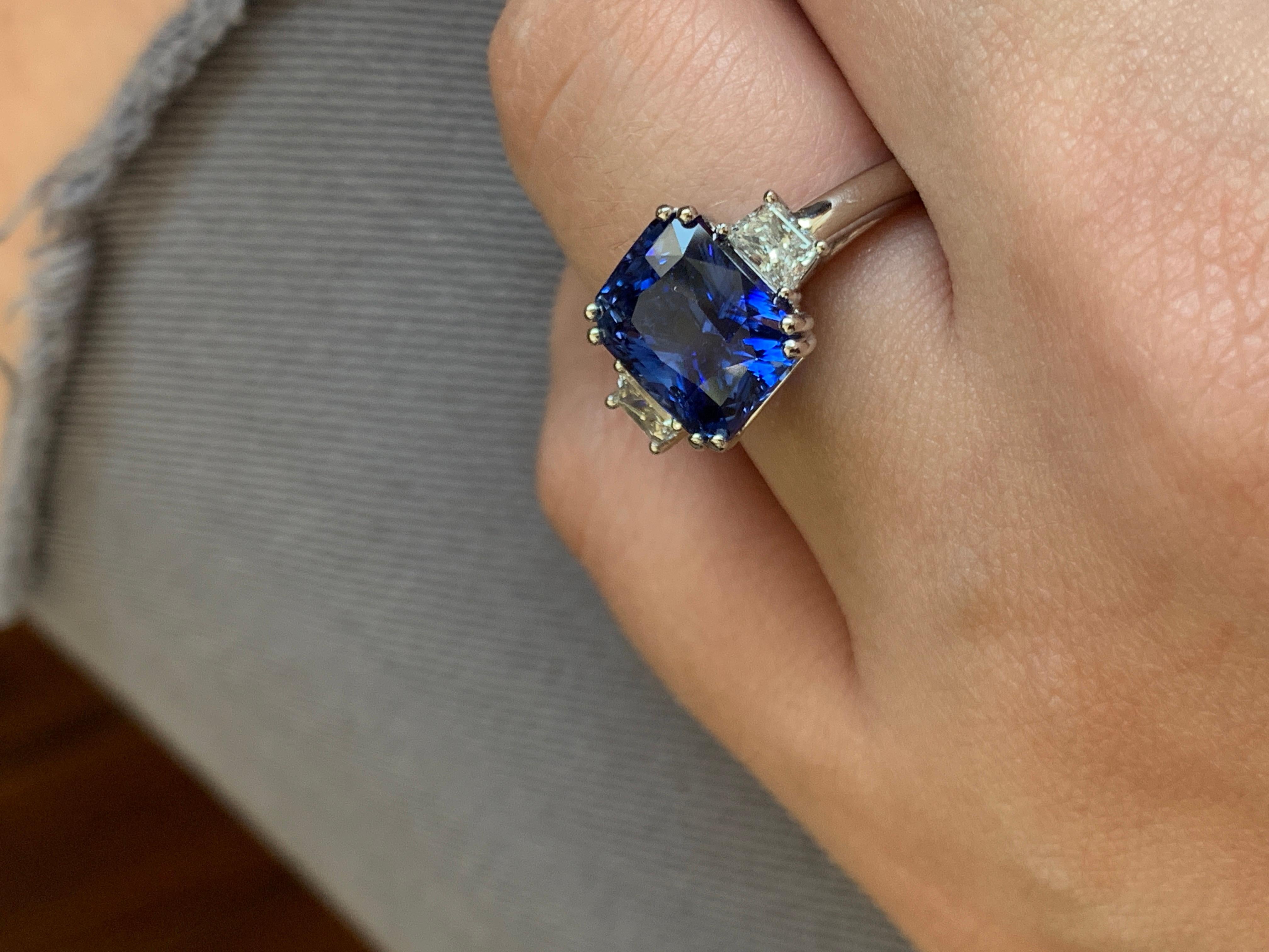 Saphir bleu royal de 6,36 carats Neuf - En vente à New York, NY