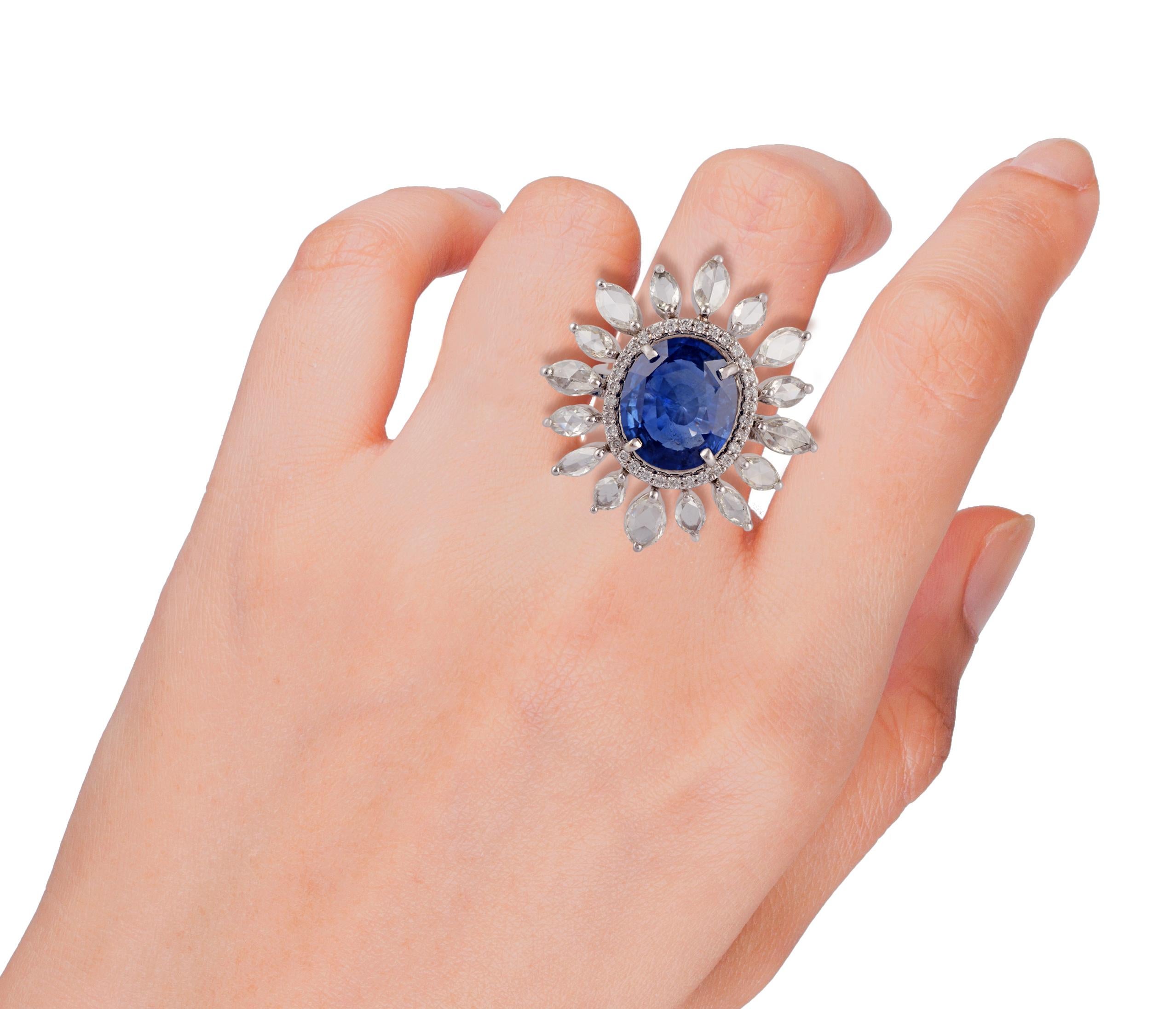 6.37 Carat Blue Sapphire & Diamond Ring Studded in 18k Gold In New Condition In Jaipur, Rajasthan