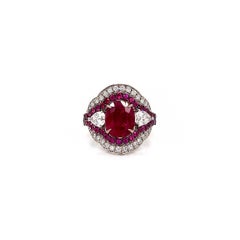 Bague pour femme avec rubis et diamants de 6,37 carats au total GIA