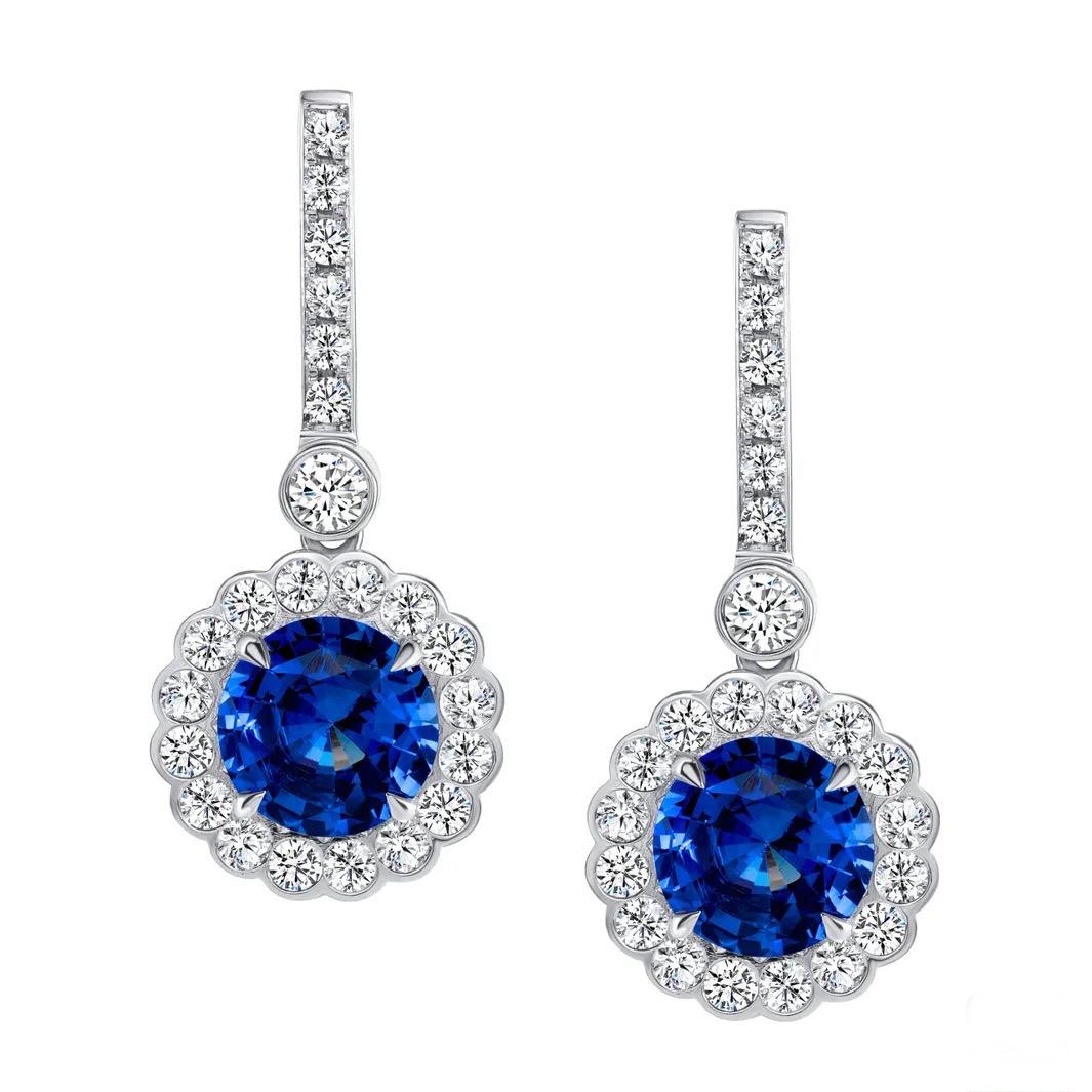 Round Cut 6.37 carats, Ceylon round blue Sapphire platinum earrings. GIA certified. For Sale