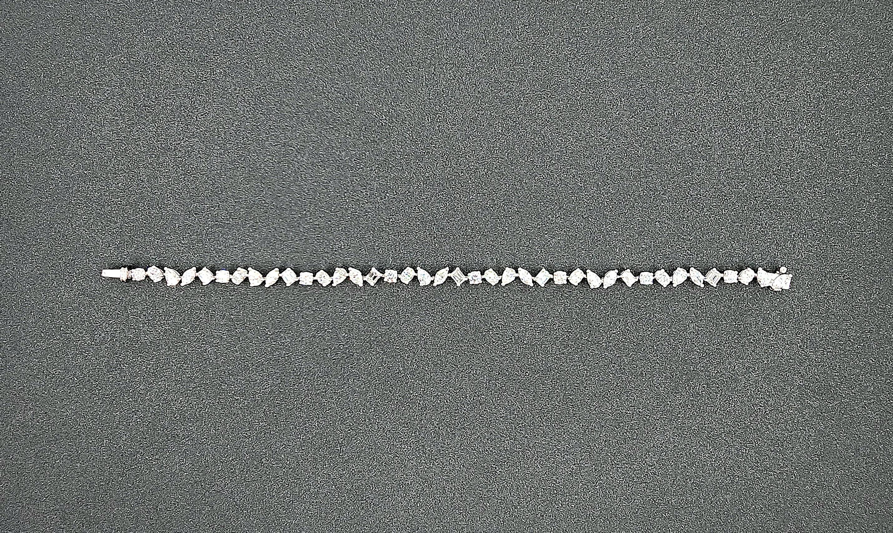 Pulsera Tenis Diamantes Forma Mixta 6.38 ct en venta 1