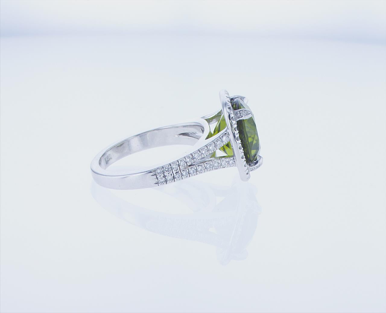 Cushion Cut 6.38ct Cushion Shape Peridot Cocktail Ring in 18k White Gold with Palladium For Sale