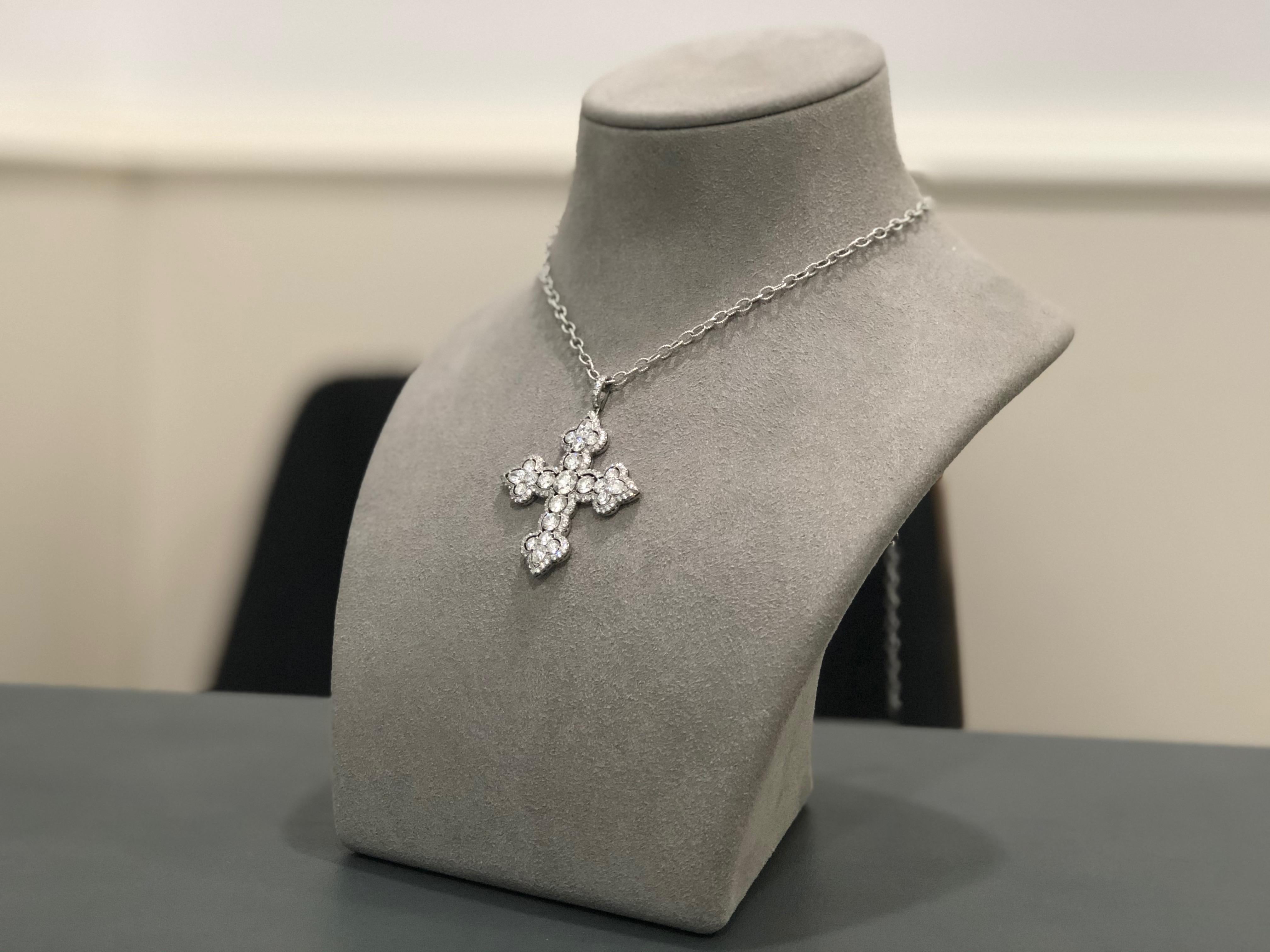 Women's or Men's 6.39 Carat Diamond Platinum Cross Pendant Necklace