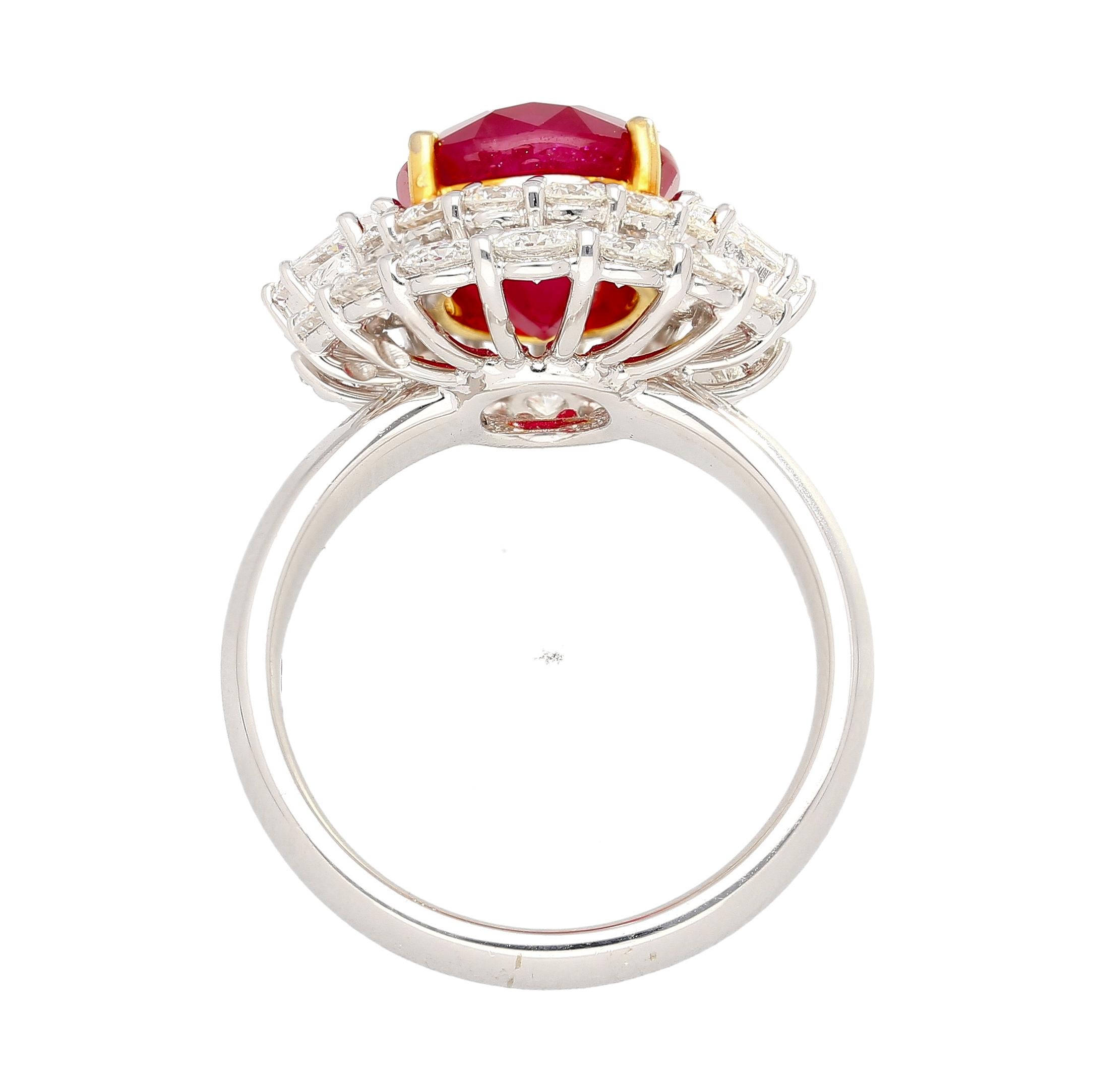6,39 Karat Vivid Red 