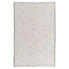 Kilim in cotone intrecciato a mano 6,3x10 piedi in color crema. Tappeto a trama piatta con disegno floreale