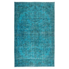 Handgefertigter türkischer Vintage-Teppich in Teal, neu gefärbt für moderne Inneneinrichtung