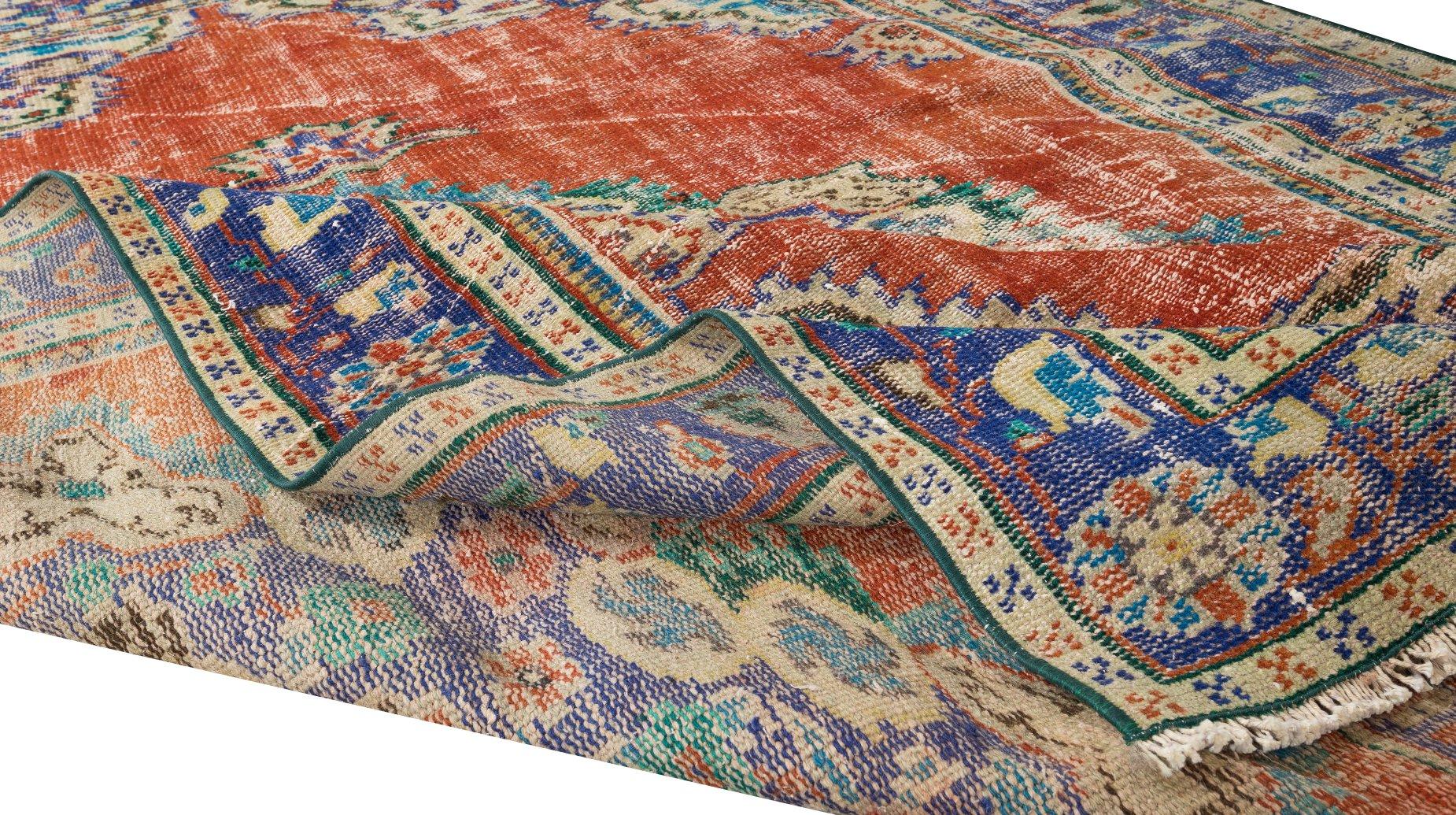 Tribal 6.3x9 ft Anatolian Medallion Design Rug, circa 1960, Vintage Handmade Carpet For Sale
