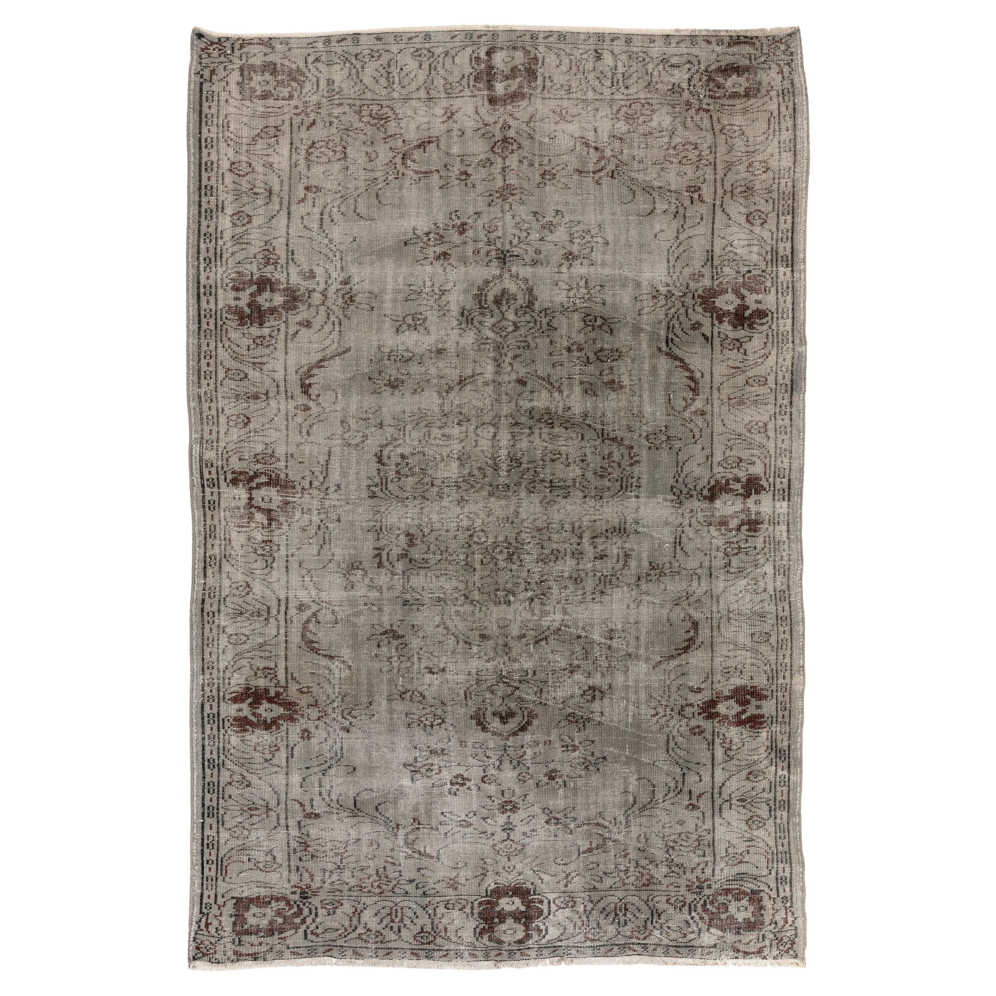 6.3x9 ft Vintage Handmade Turkish Area Rug in Gray with Floral Medallion Design