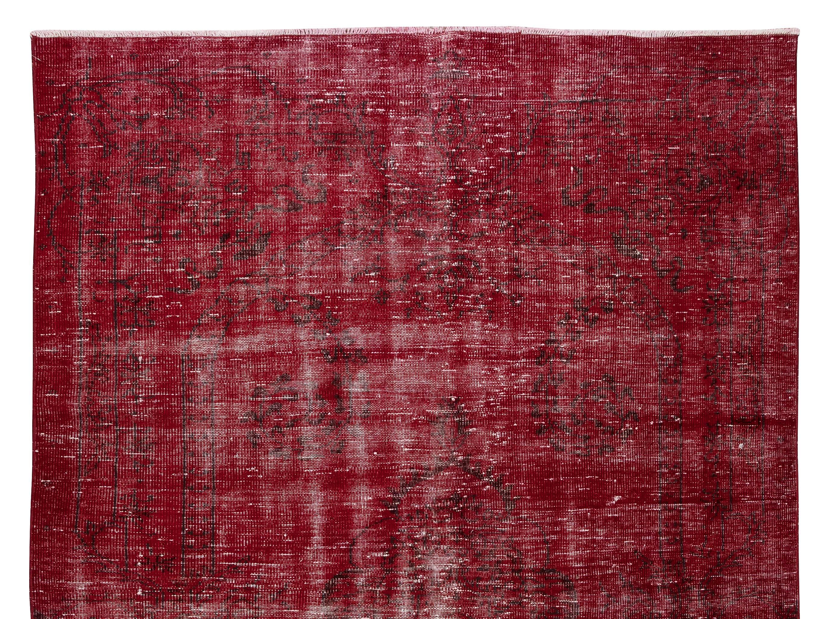 6.3x9.2 ft Turkish Handmade Burgundy Red Rug, Traditional & Modern Wool Carpet In Good Condition In Philadelphia, PA