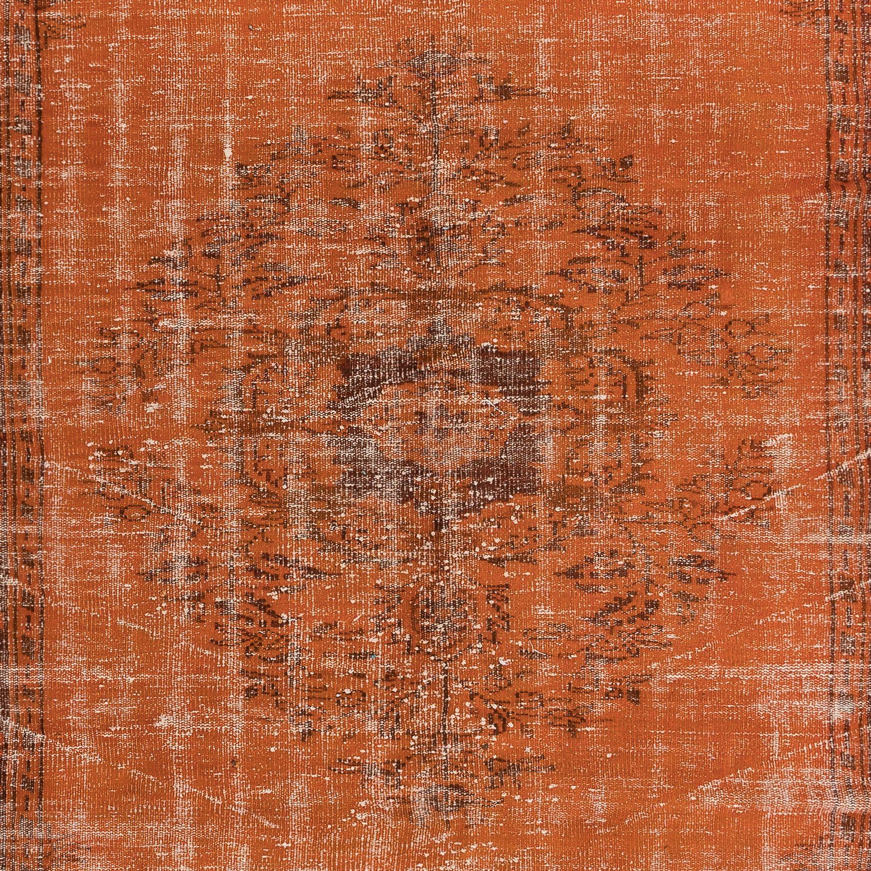20th Century 6.3x9.6 Ft Modern Handmade Turkish Wool Area Rug in Orange Colors For Sale