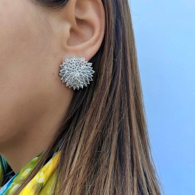 Women's or Men's 64 Facets 11.77 Eclat Diamond Spiked Stud Earrings in 18 Karat White Gold For Sale