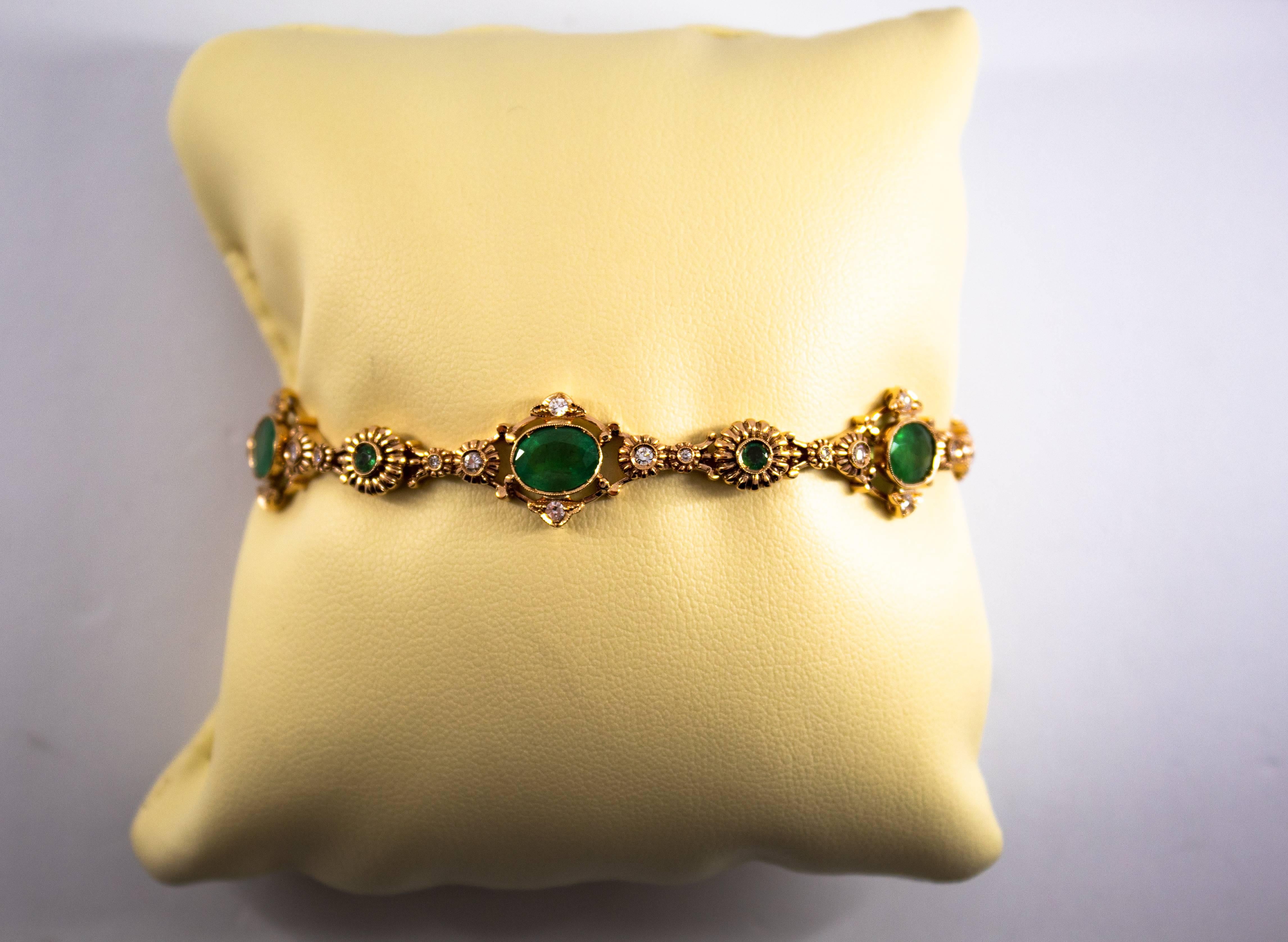 6.40 Carat Emerald 0.50 Carat White Diamond Yellow Gold Bracelet 2