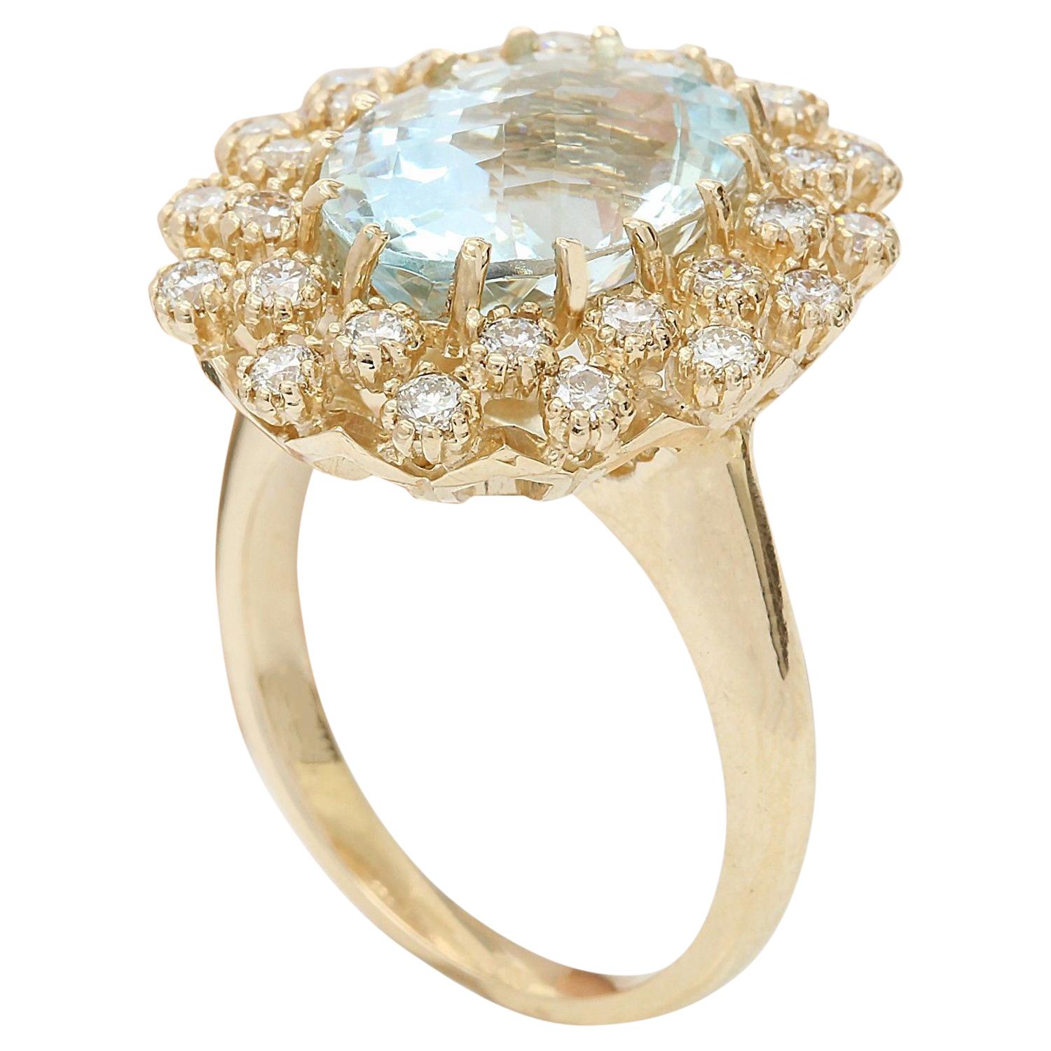 Aquamarine Diamond Ring In 14 Karat Solid Yellow Gold  In New Condition For Sale In Los Angeles, CA