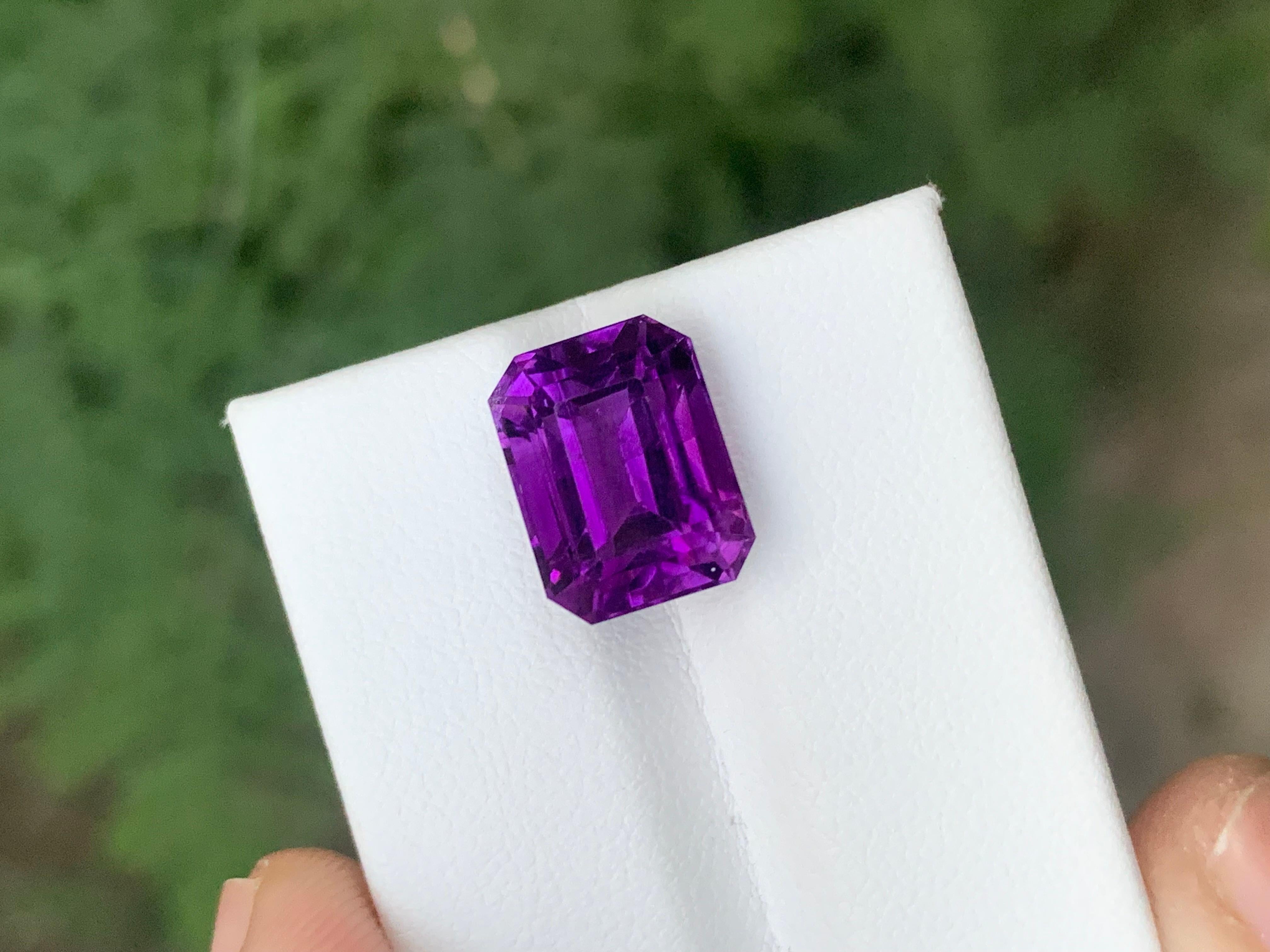 6.40 Carat Natural Loose Amethyst Emerald Shape Gemstone From Brazil For Sale 6