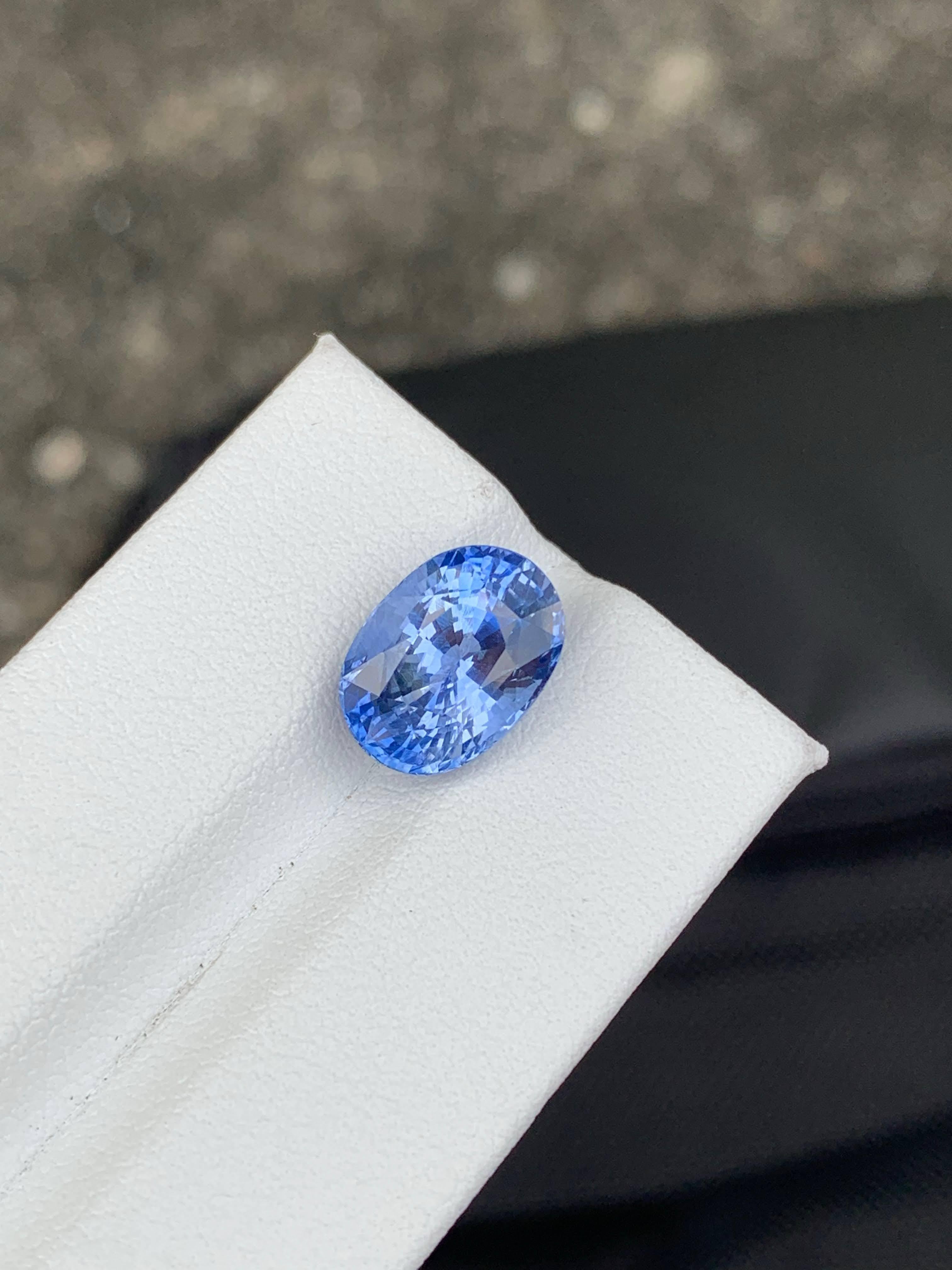 6,40 Carati di Zaffiro Blu Naturale Sciolto Certificato Taglio Ovale Gemma dello Sri Lanka in vendita 1