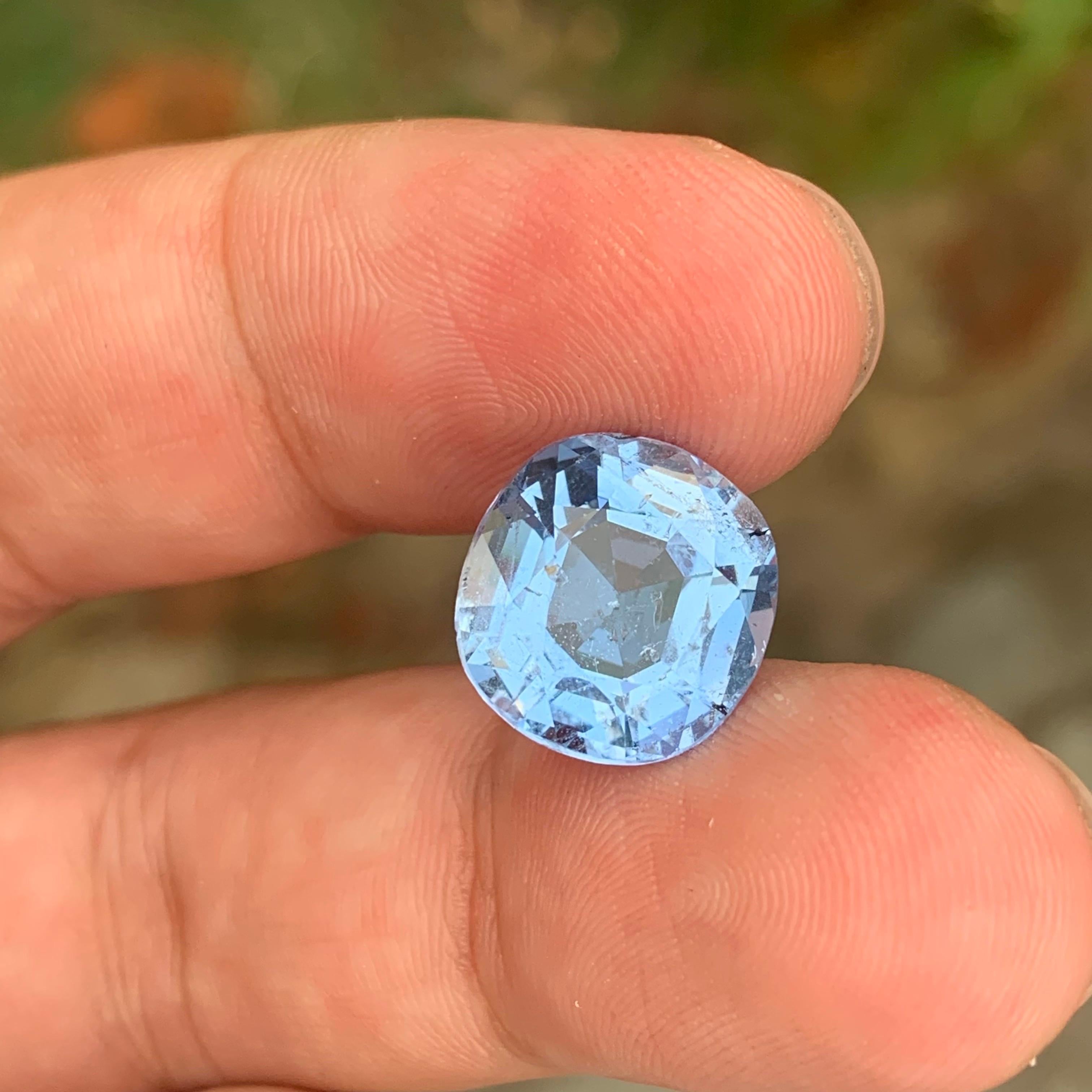 6.40 Carat Natural Loose Goshenite Aquamarine Cushion Shape Gemstone en venta 2