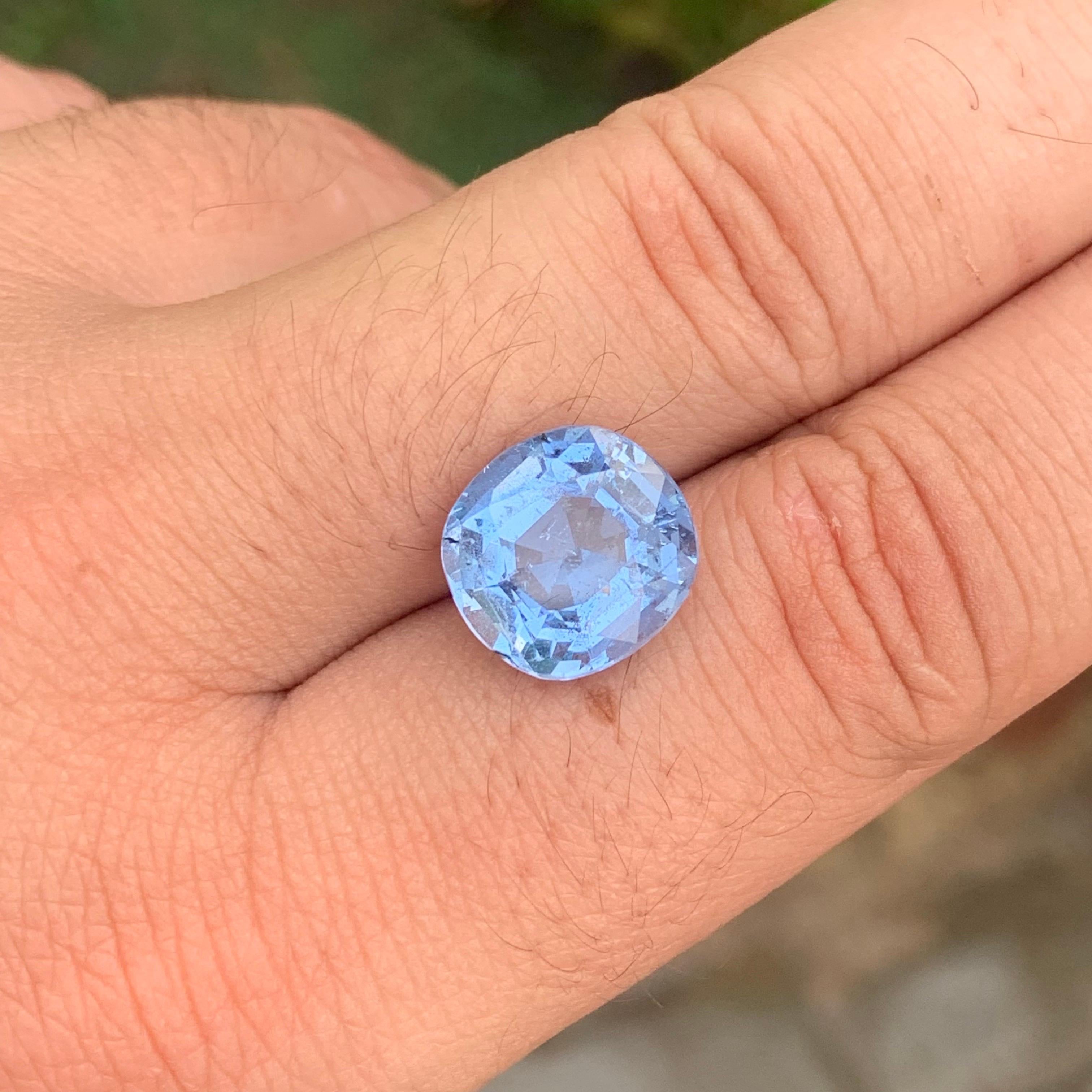 6.40 Carat Natural Loose Goshenite Aquamarine Cushion Shape Gemstone en venta 3