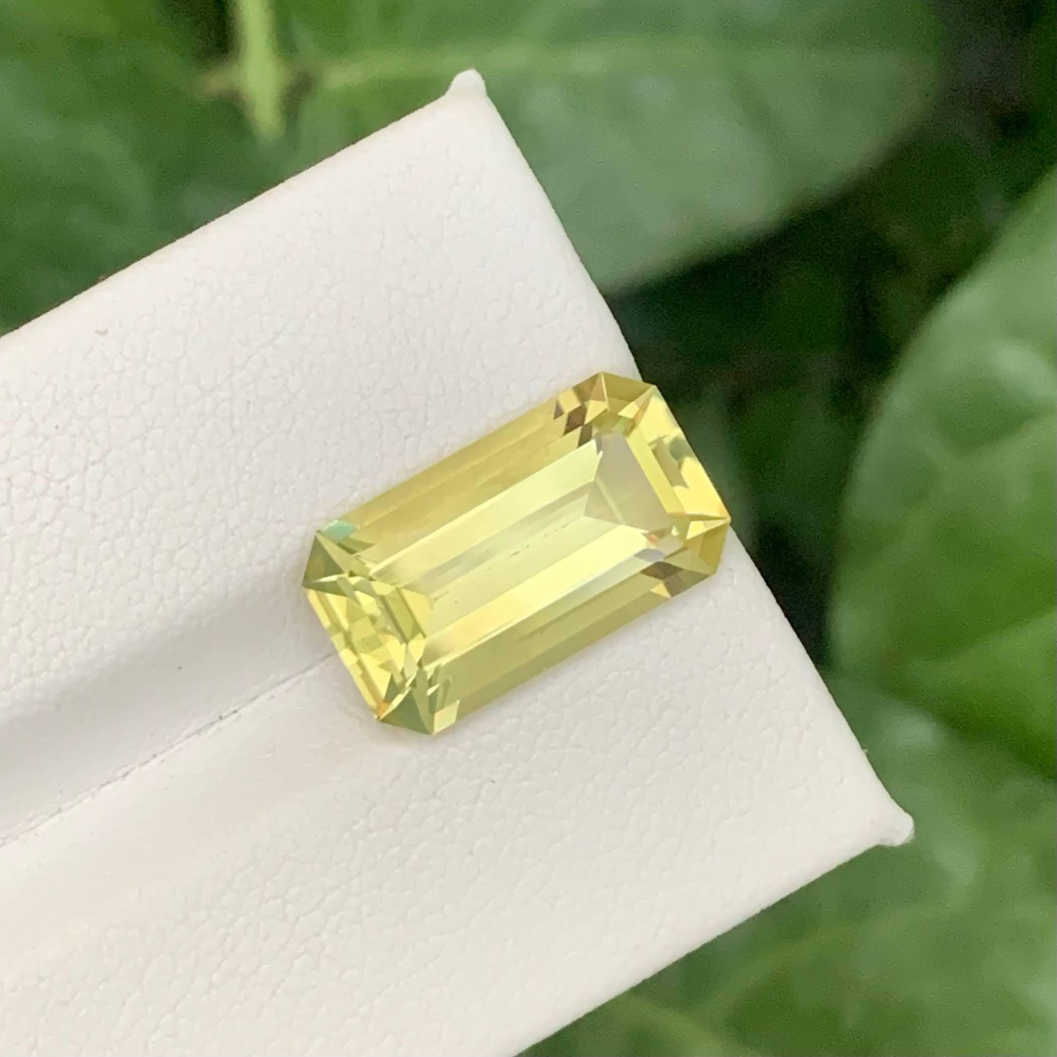 Modern 6.40 Carat Natural Loose Lemon Quartz Stone Emerald Cut African Gemstone For Sale