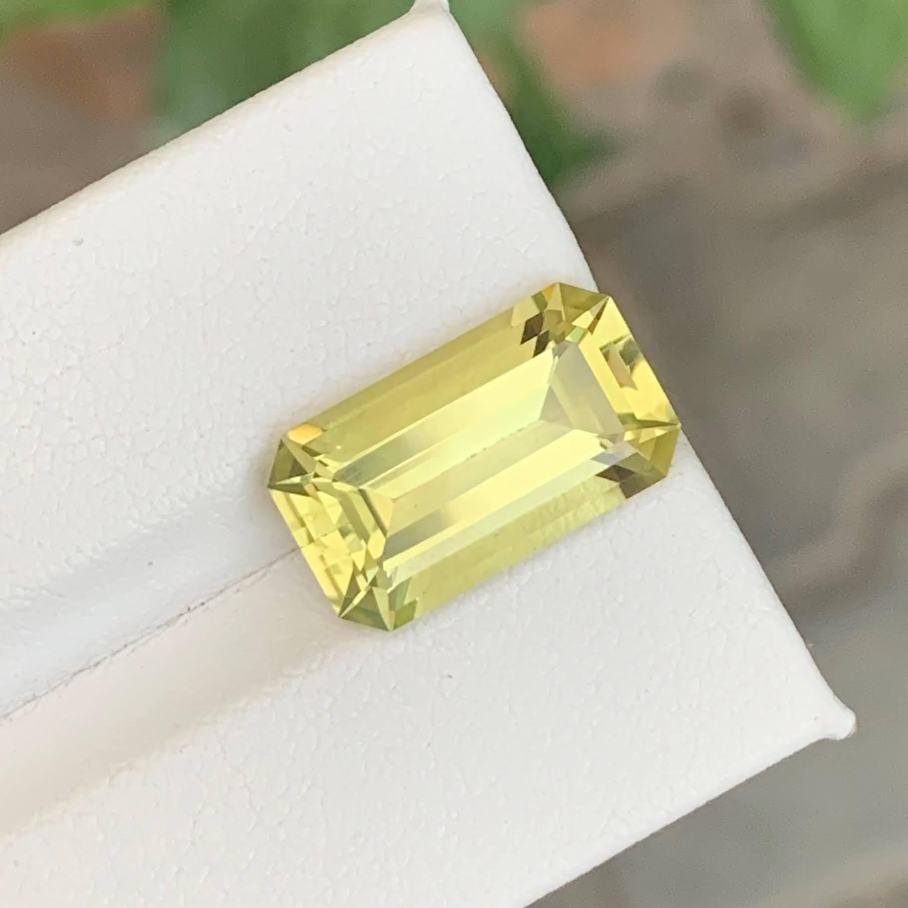 6.40 Carat Natural Loose Lemon Quartz Stone Emerald Cut African Gemstone For Sale 2