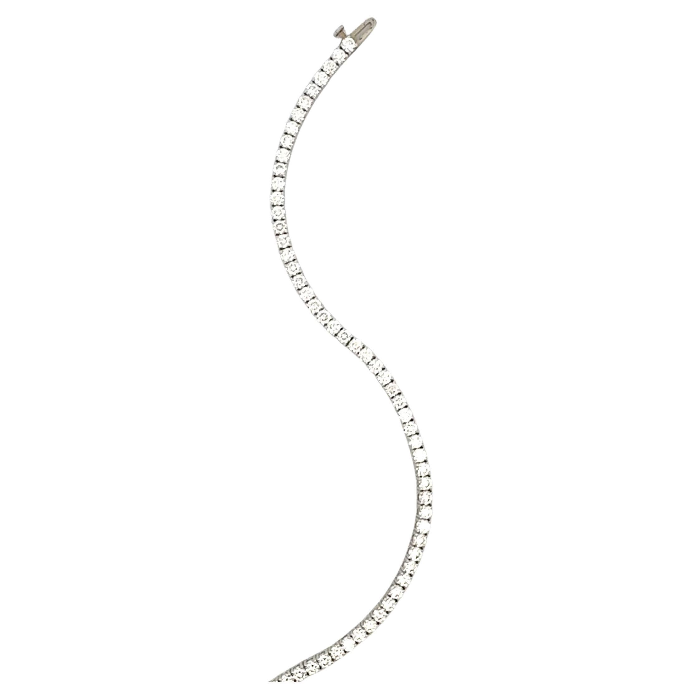 6.40 Carats Diamond Bracelet For Sale