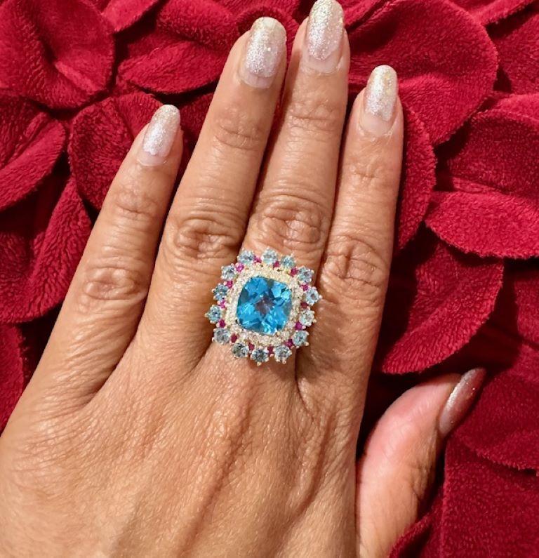 6.41 Carat Cushion Cut Blue Topaz Sapphire Diamond Yellow Gold Cocktail Ring For Sale 5