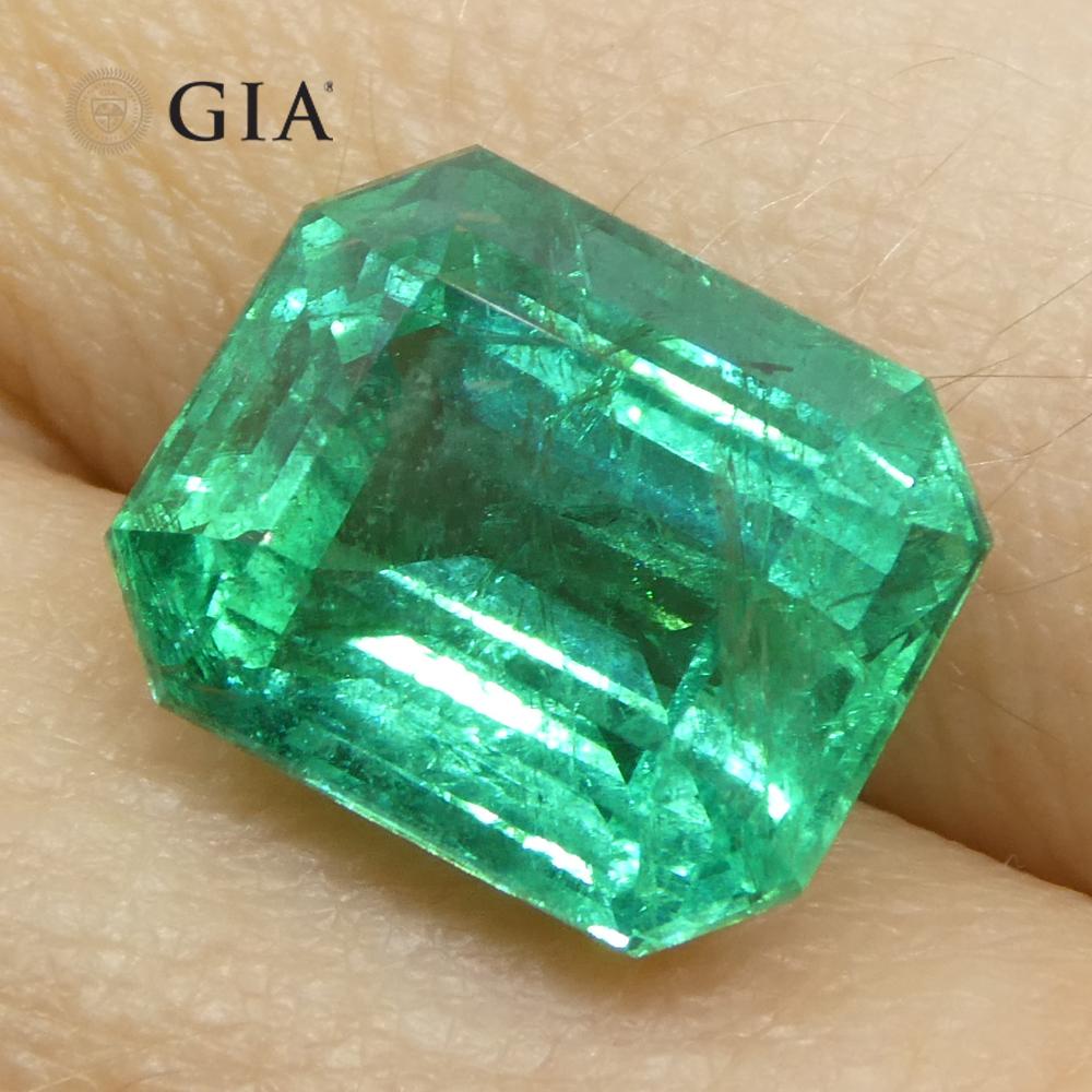 6,41 Karat Achteckiger/Emaragdschliff Grüner Smaragd GIA zertifiziert Zambia (F2) im Zustand „Neu“ im Angebot in Toronto, Ontario