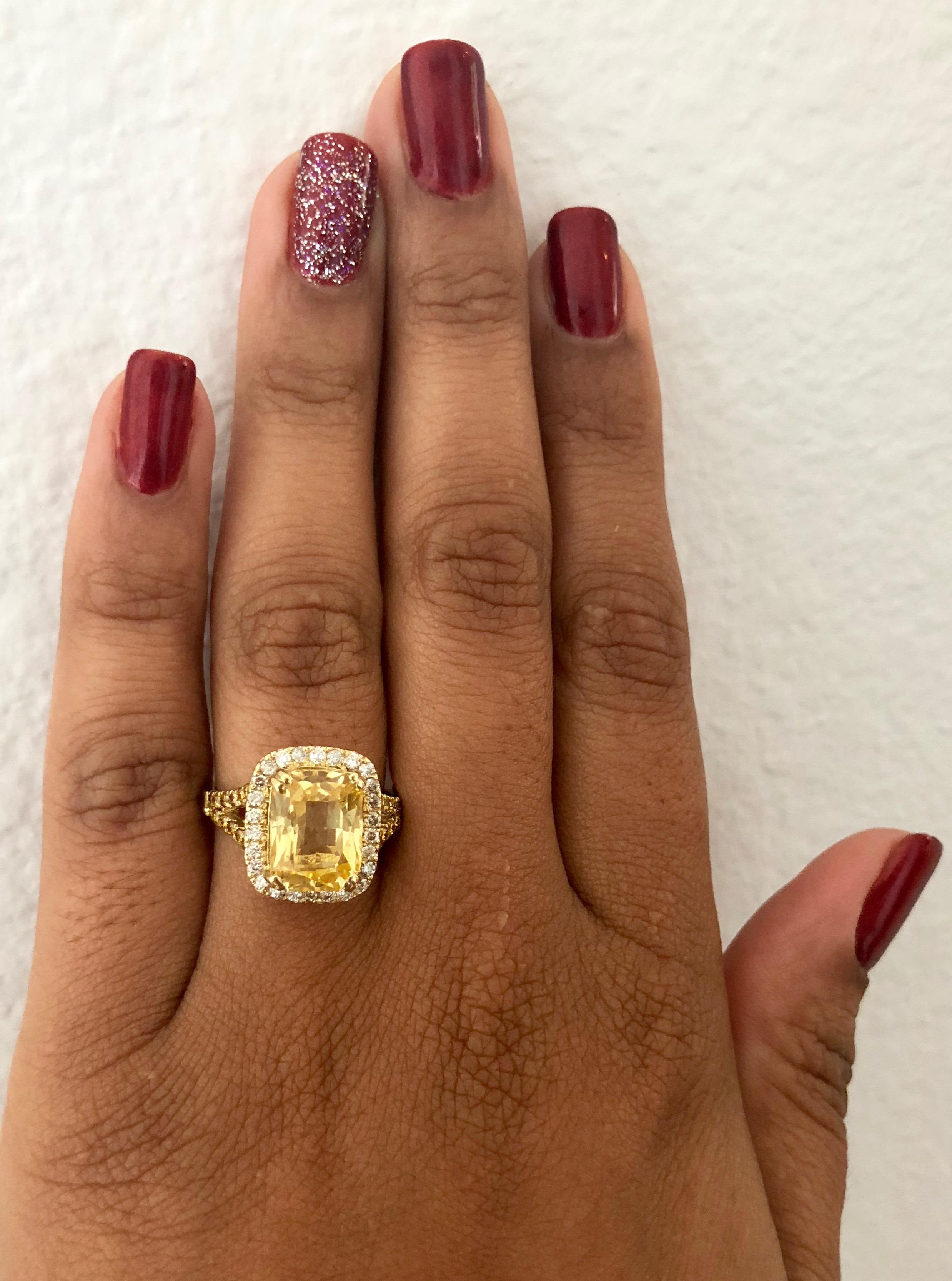 6.42 Carat GIA Certified Yellow Sapphire and Diamond 18 Karat Yellow Gold Ring In New Condition In Los Angeles, CA