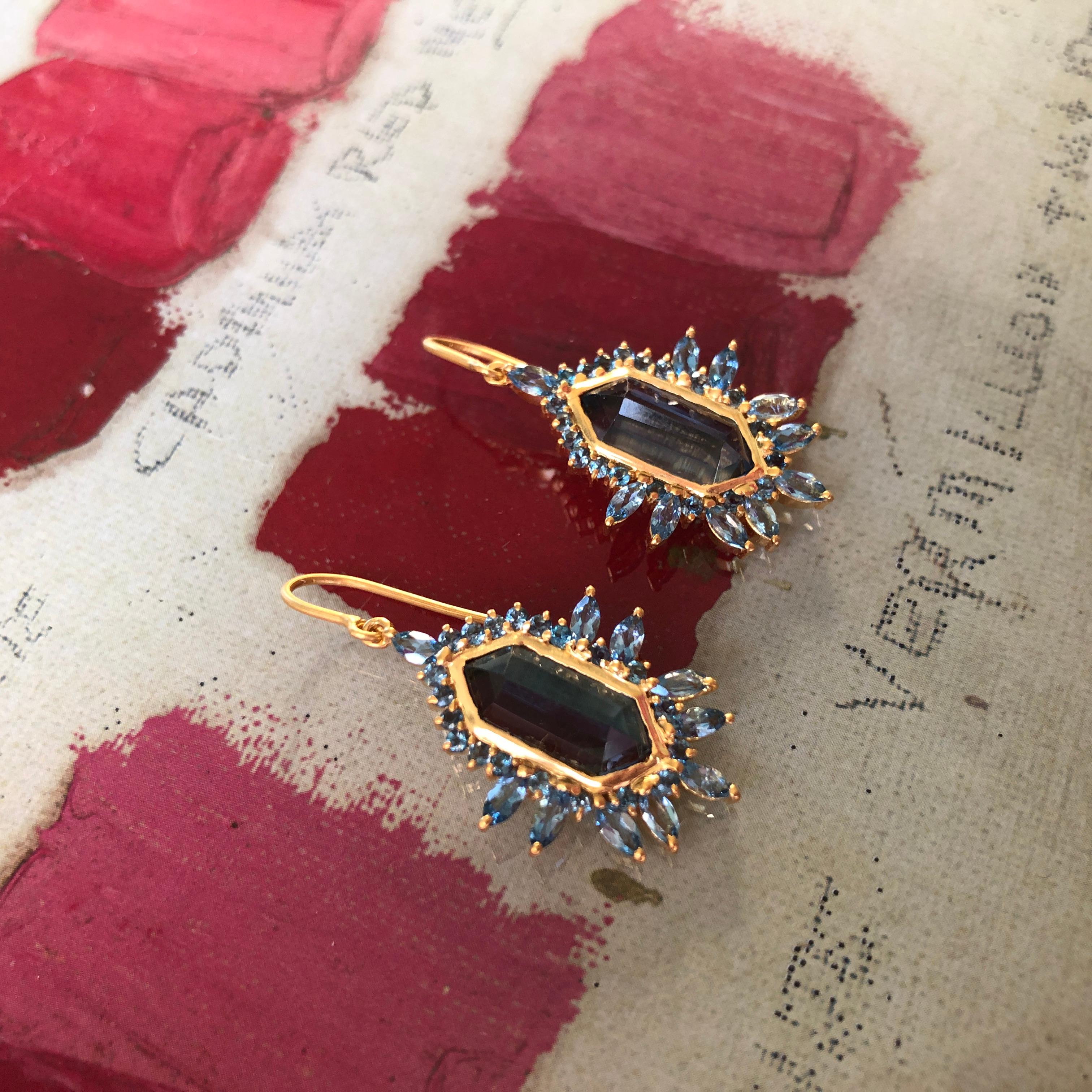 6.42 Carat Aquamarine London Blue Topaz Gold Geometric Earrings by Lauren Harper For Sale 6